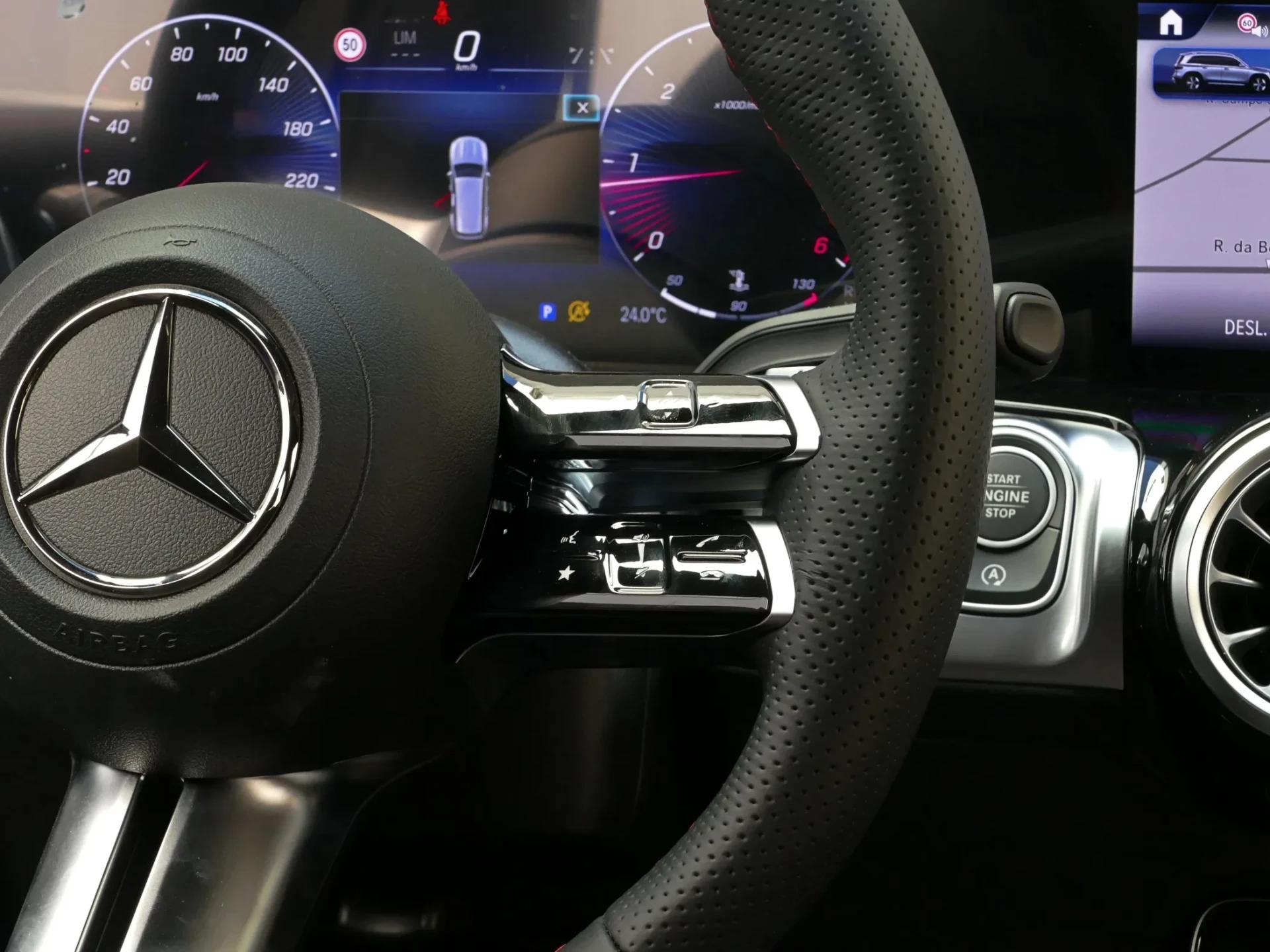 Mercedes-Benz GLB 180 d AMG Line 29