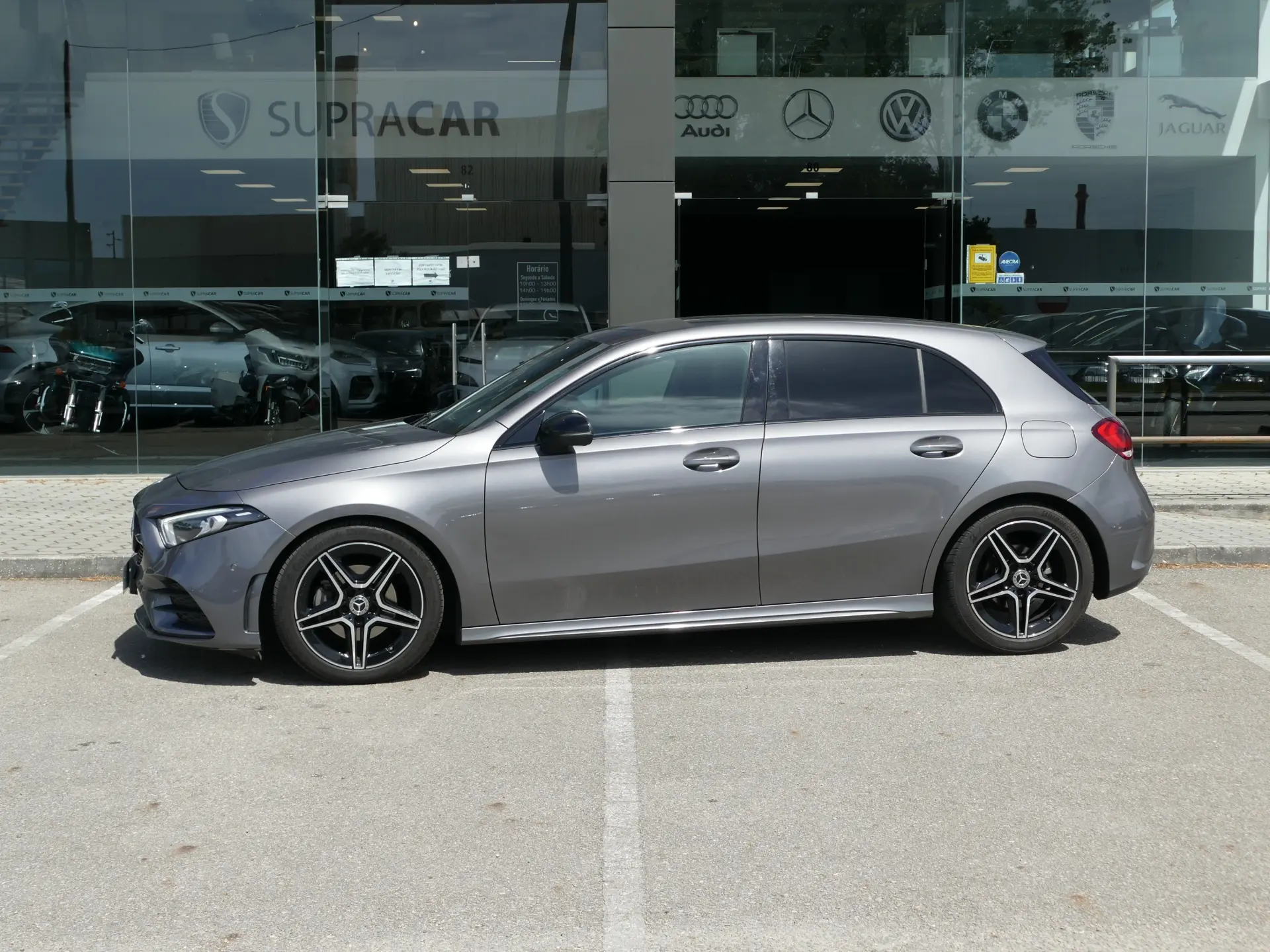 Mercedes-Benz A 180 d AMG Line Aut. 40