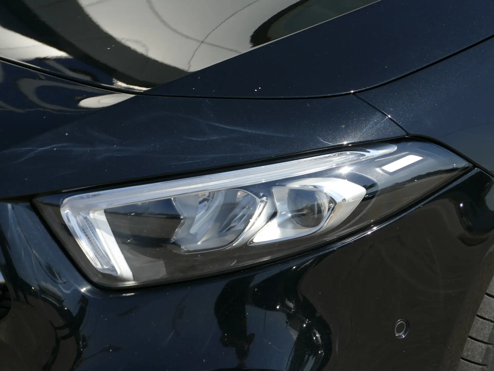 Mercedes-Benz A 250 e Progressive 9