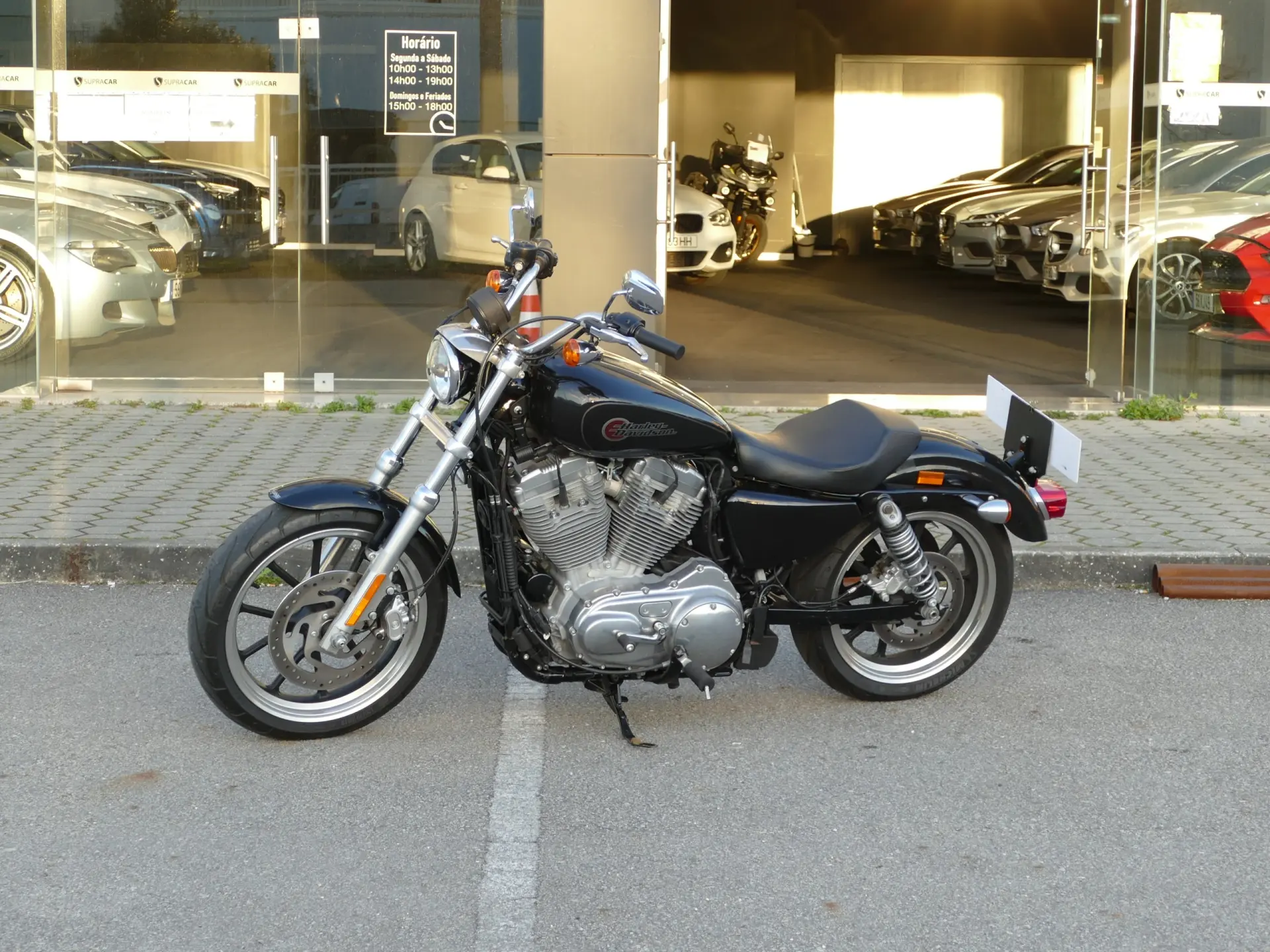 Harley-Davidson 883 L SUPERLOW 24