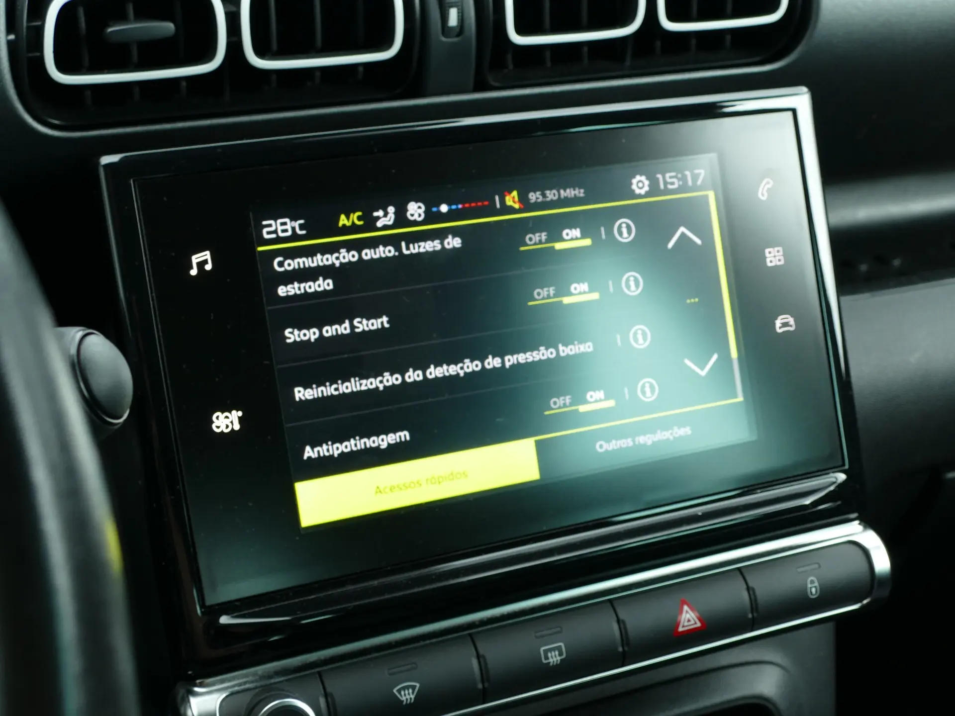 Citroen C3 Aircross 1.2 PureTech Feel 19
