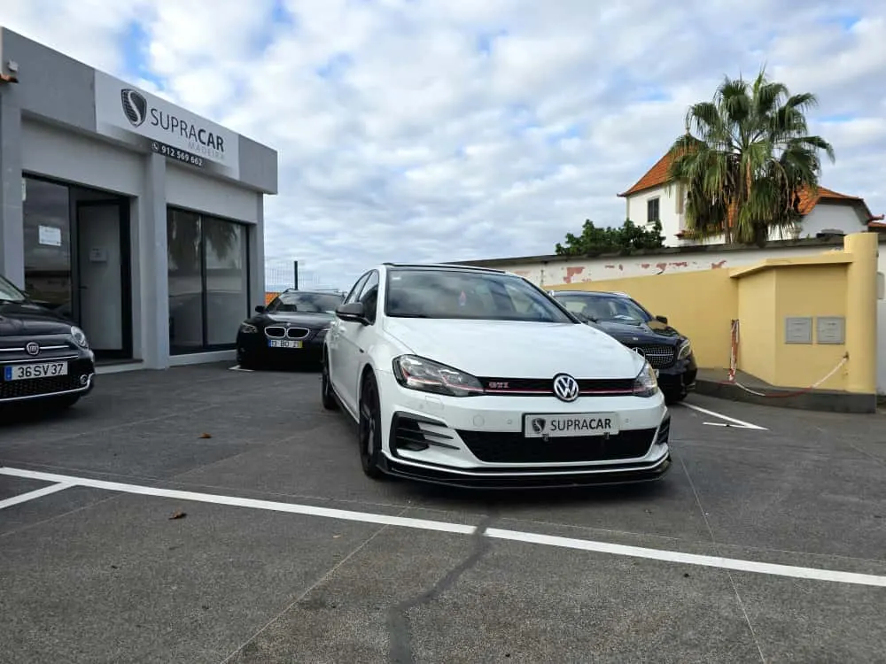 Volkswagen Golf 2.0 TSI GTi TCR DSG 2