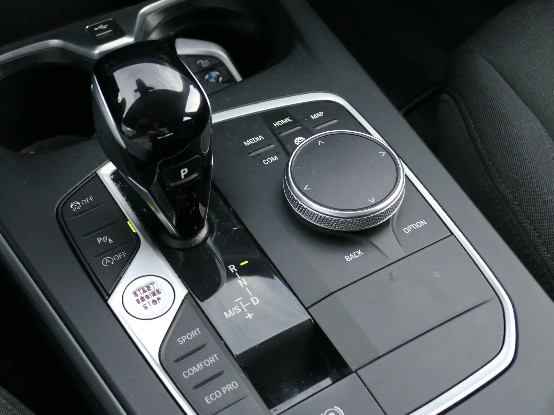 BMW 116 d Corporate Edition Auto 22