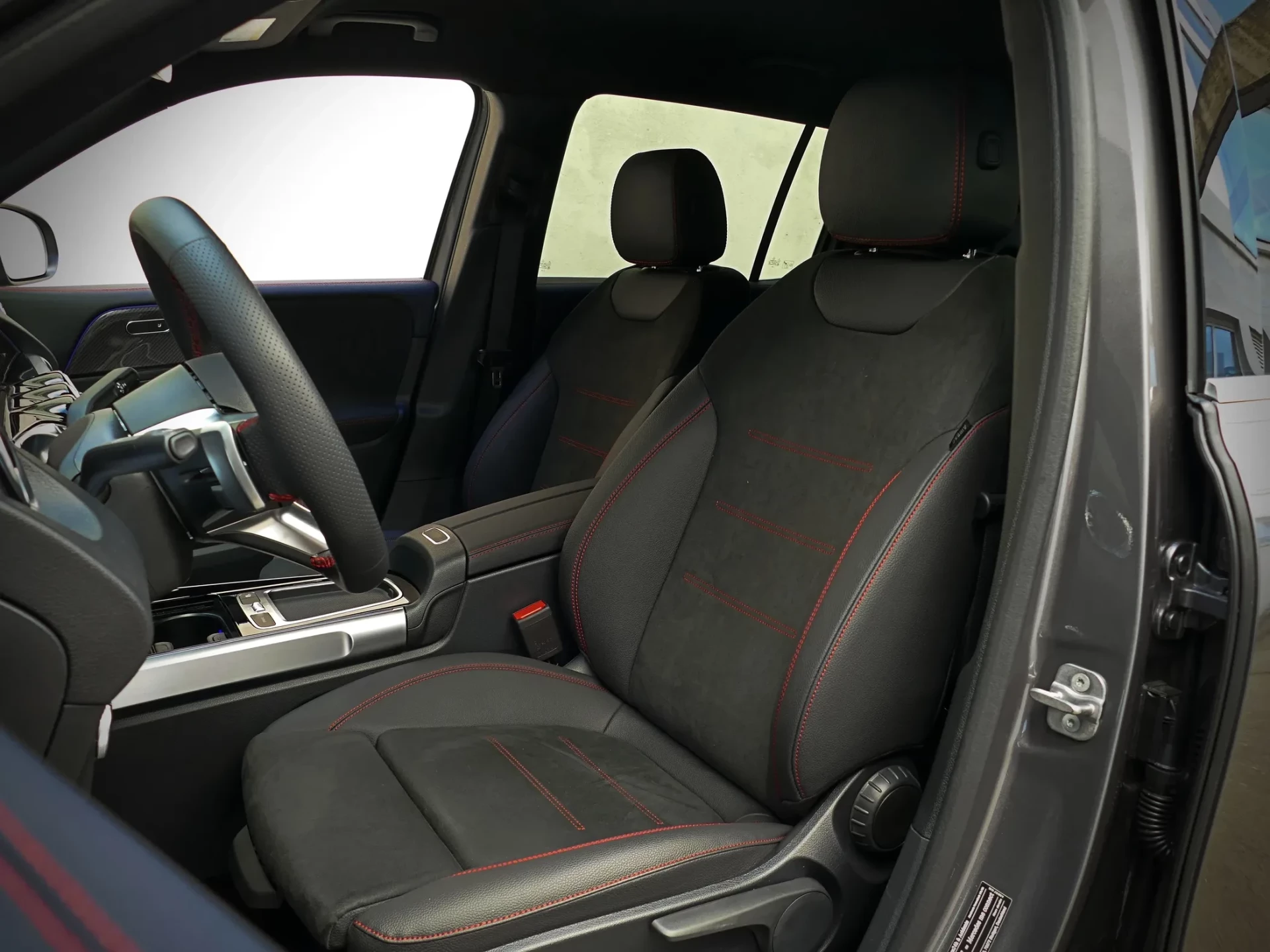 Mercedes-Benz GLB 180 d AMG Line 25