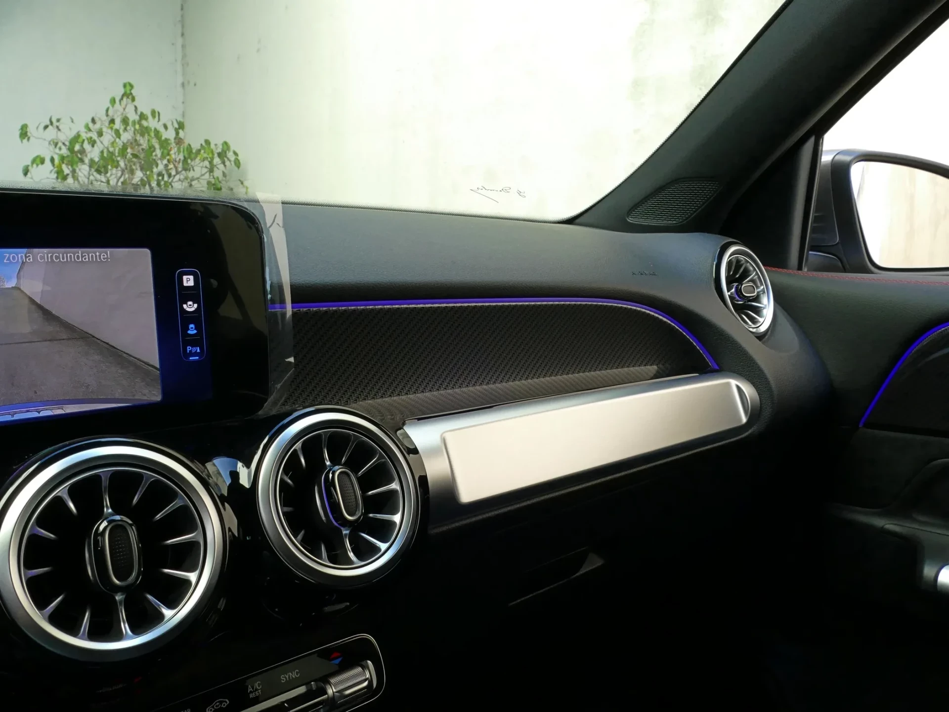 Mercedes-Benz GLB 180 d AMG Line 15