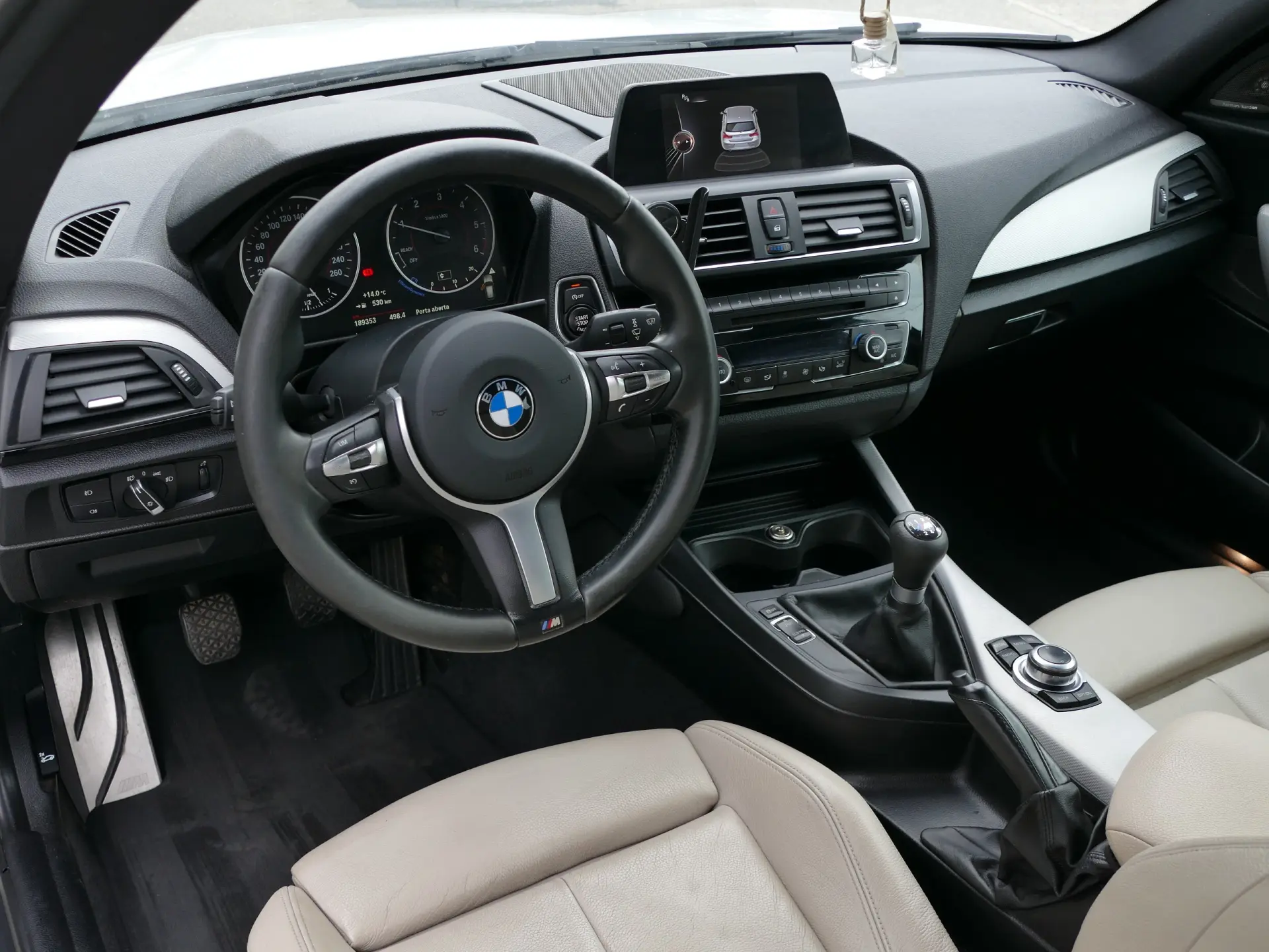 BMW 116 d Pack M 22