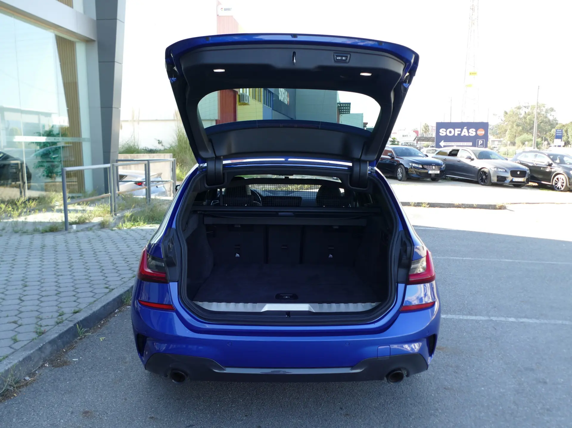 BMW 330 e Pack Desportivo M Auto 15