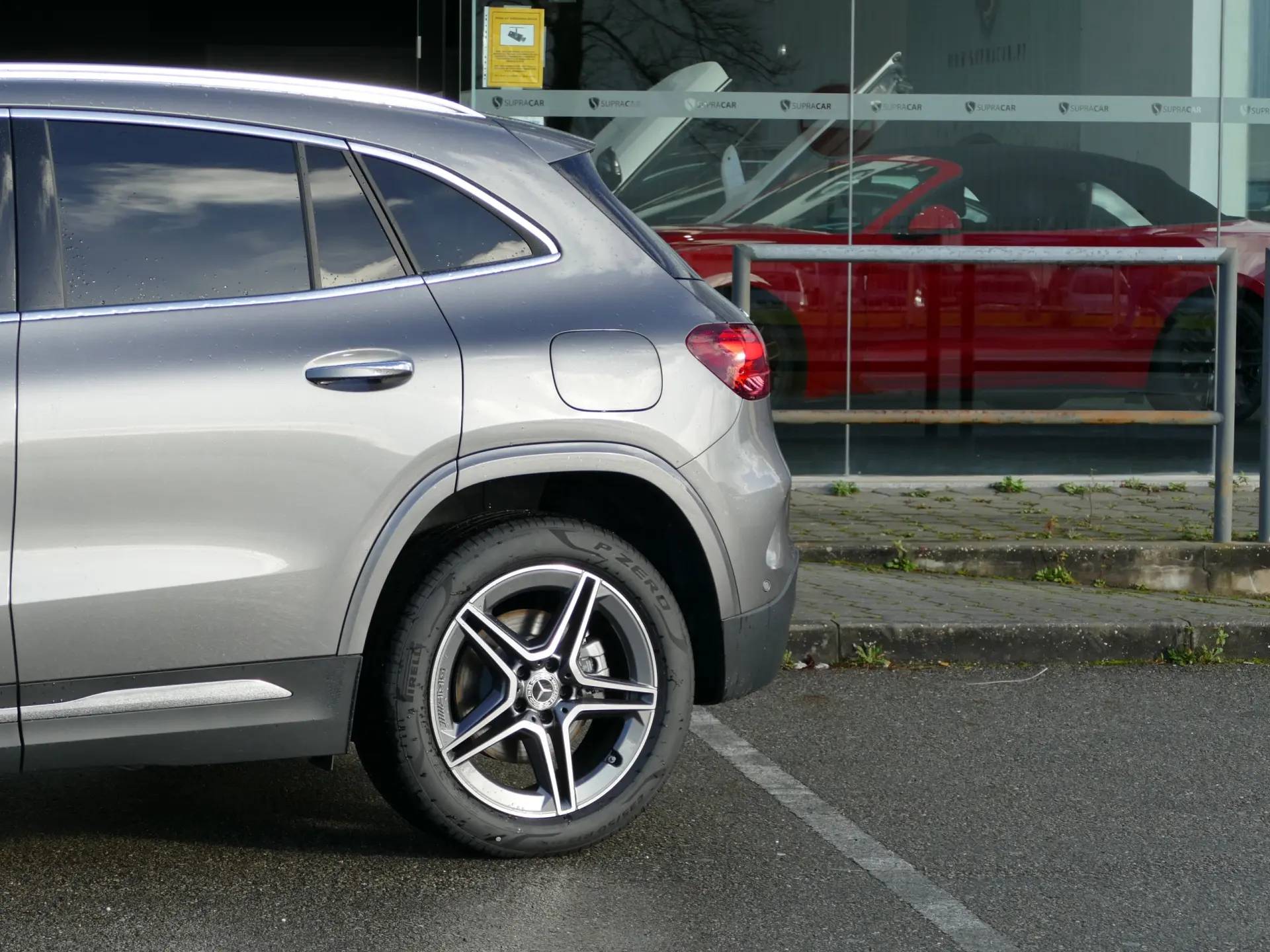 Mercedes-Benz GLA 250 e AMG Line 15