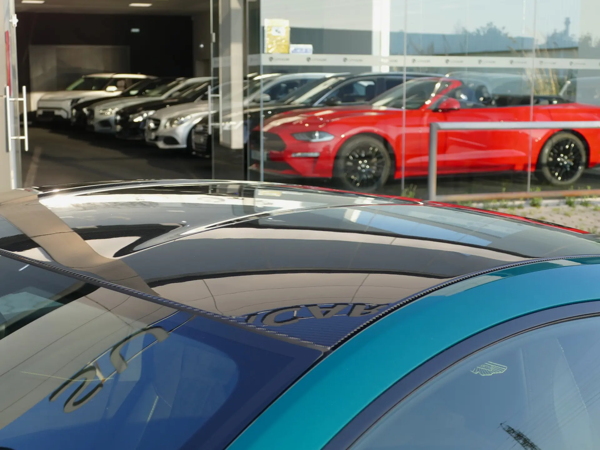 Aston Martin Vantage Coupe V8 15