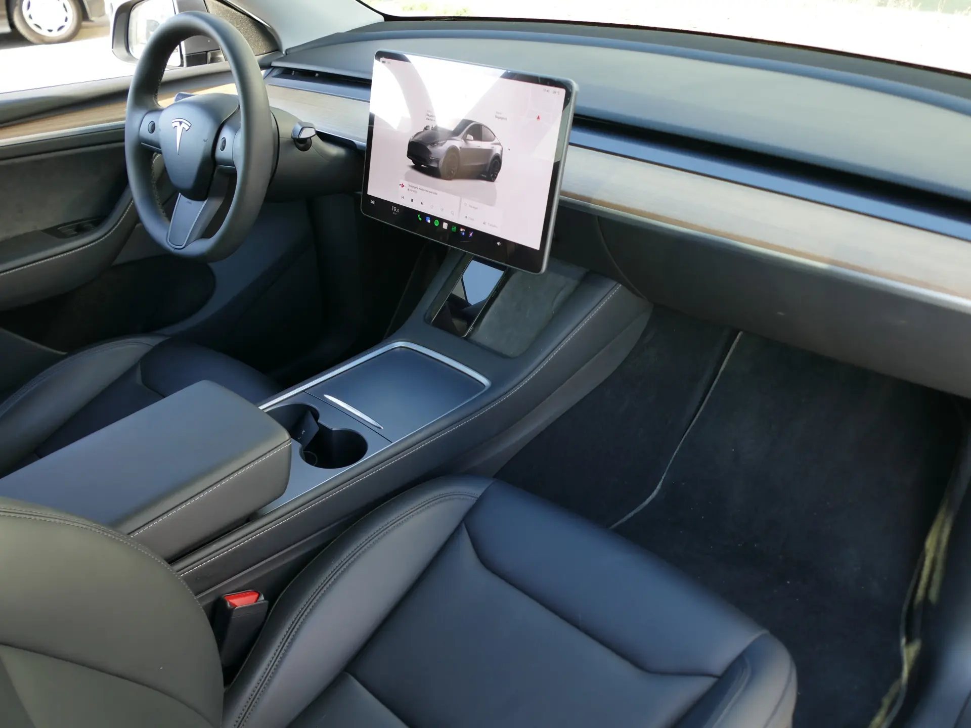 Tesla Model Y Performance Tração Integral 26