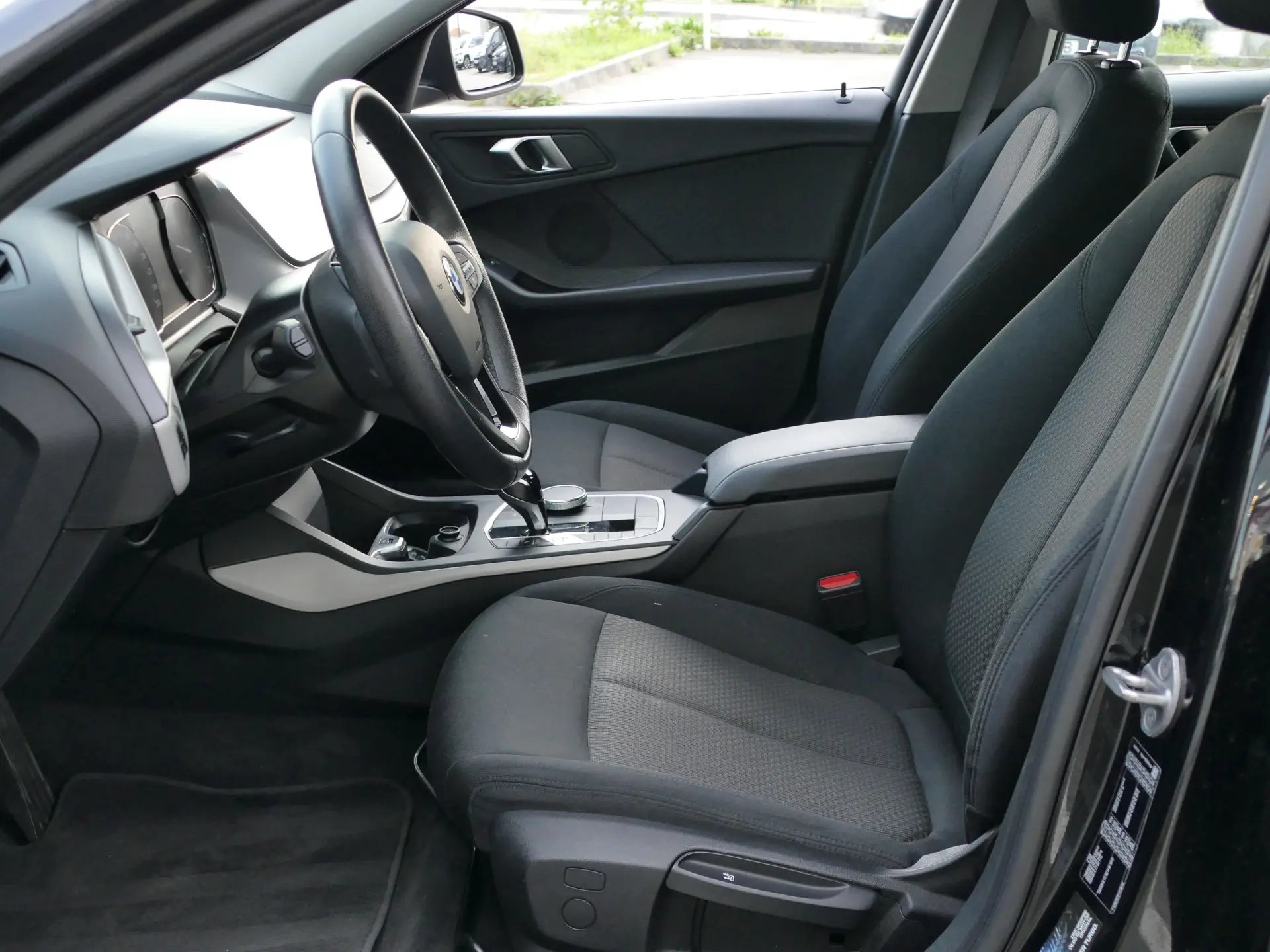 BMW 116 d Corporate Edition Auto 25