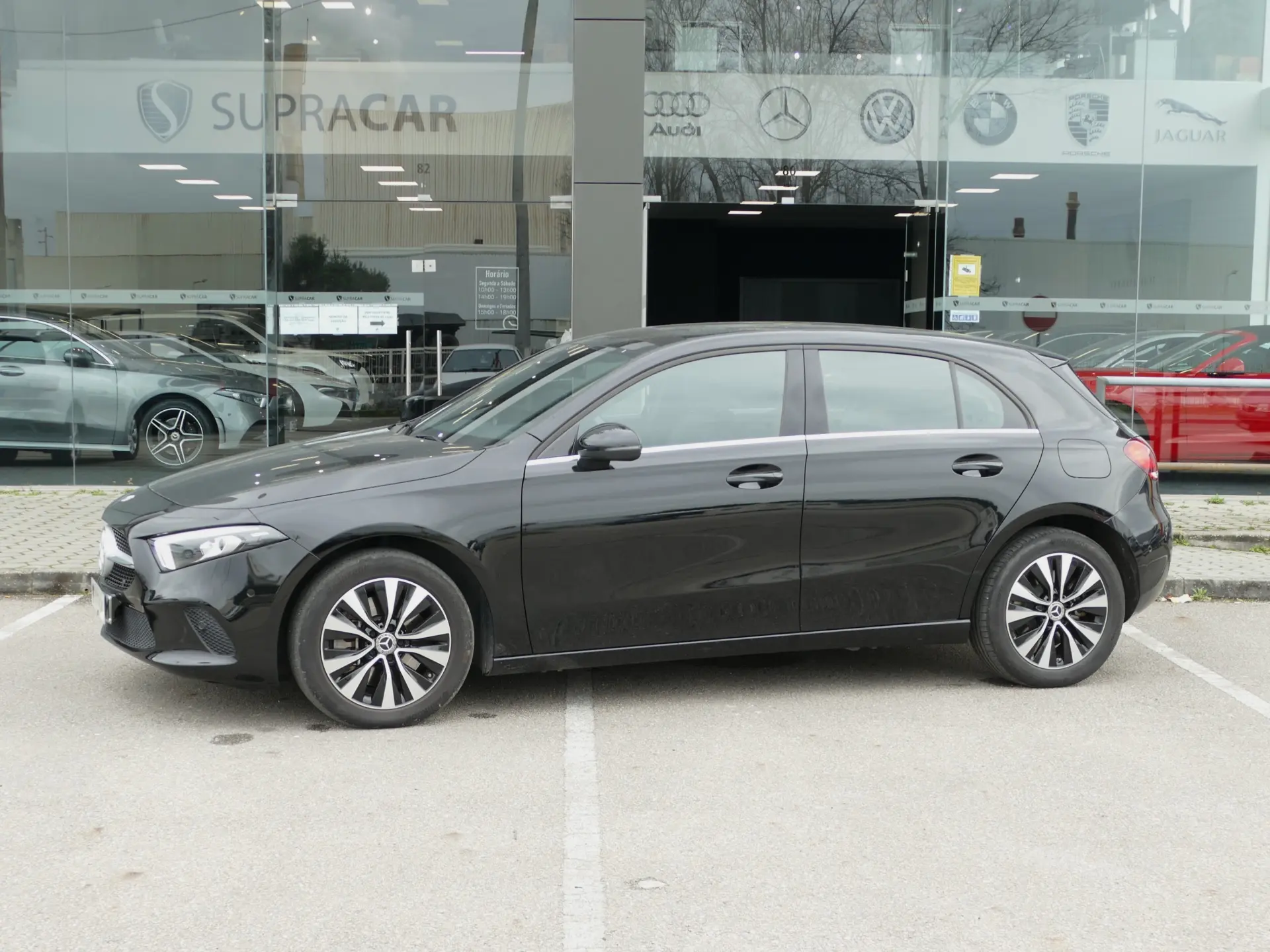 Mercedes-Benz A 250 e Style Plus 14