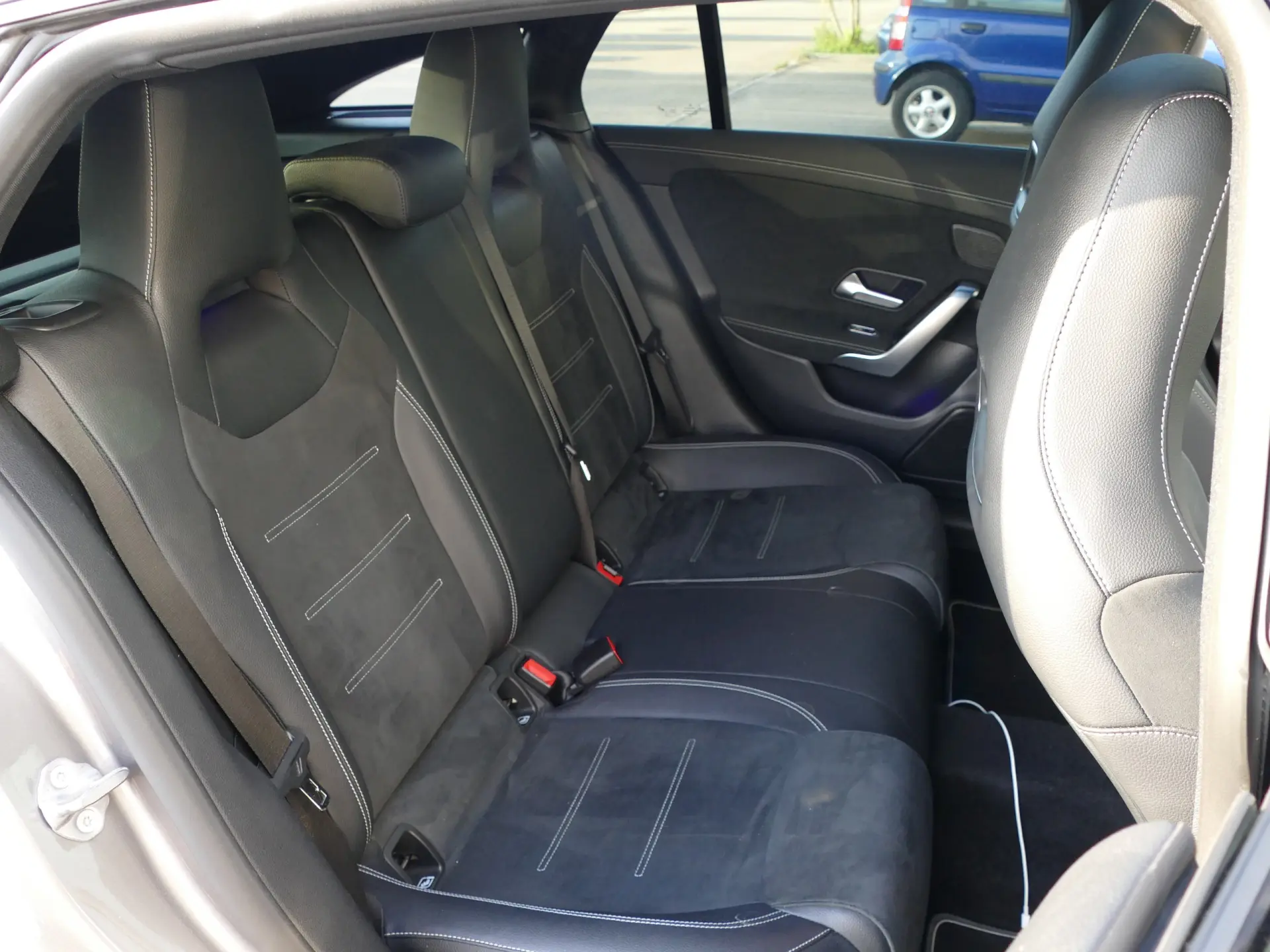 Mercedes-Benz CLA 250 e Shooting Brake AMG Line 28