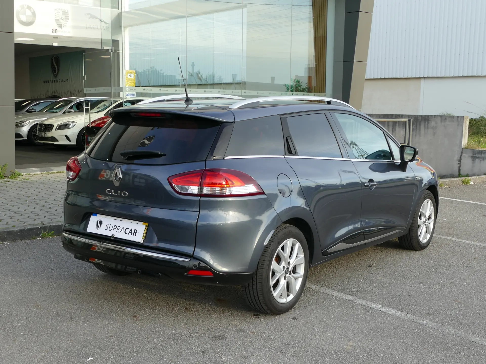 Renault Clio Sport Tourer 0.9 TCe Limited 4