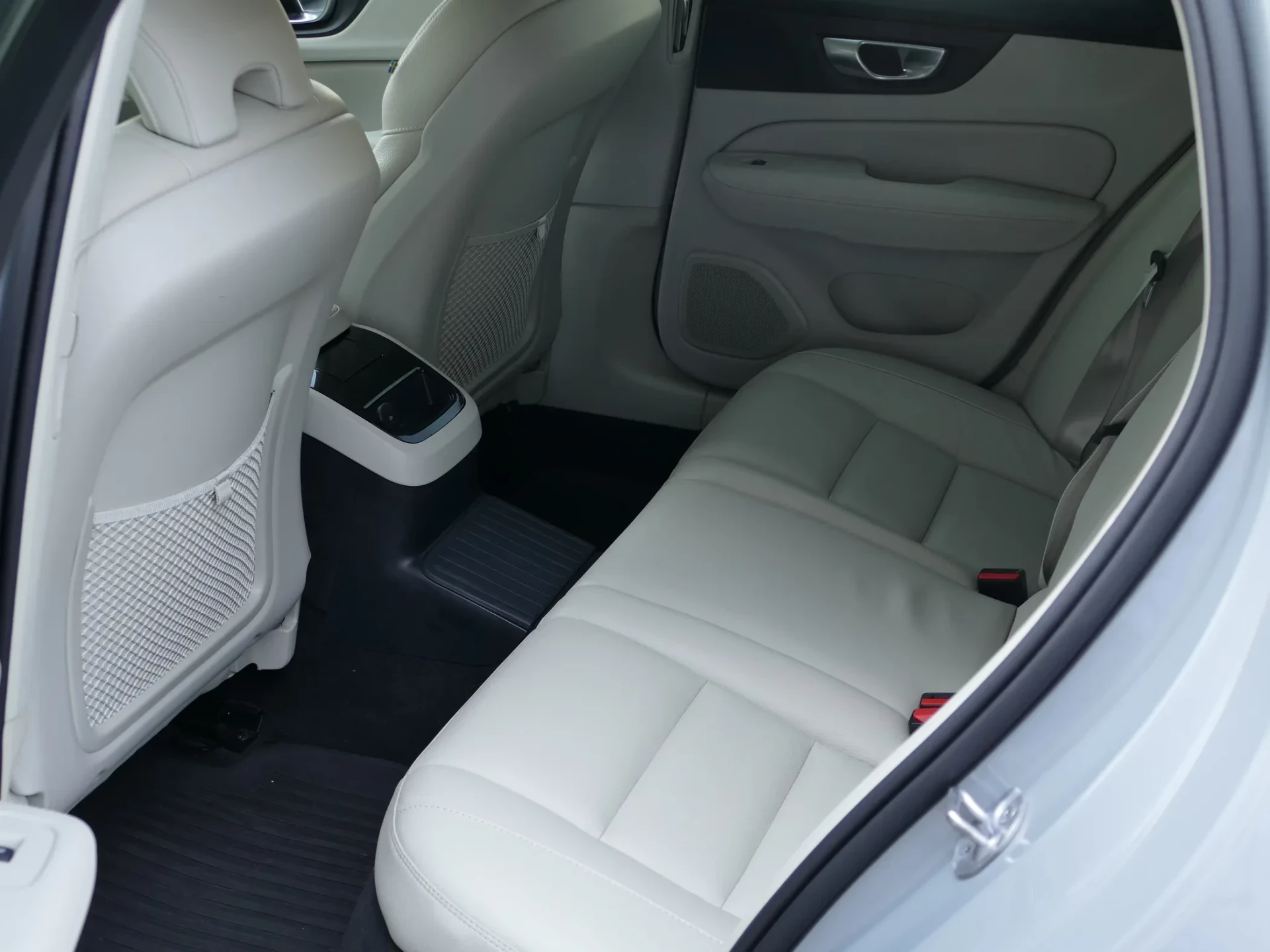 Volvo V60 2.0 T6 AWD TE Core 30