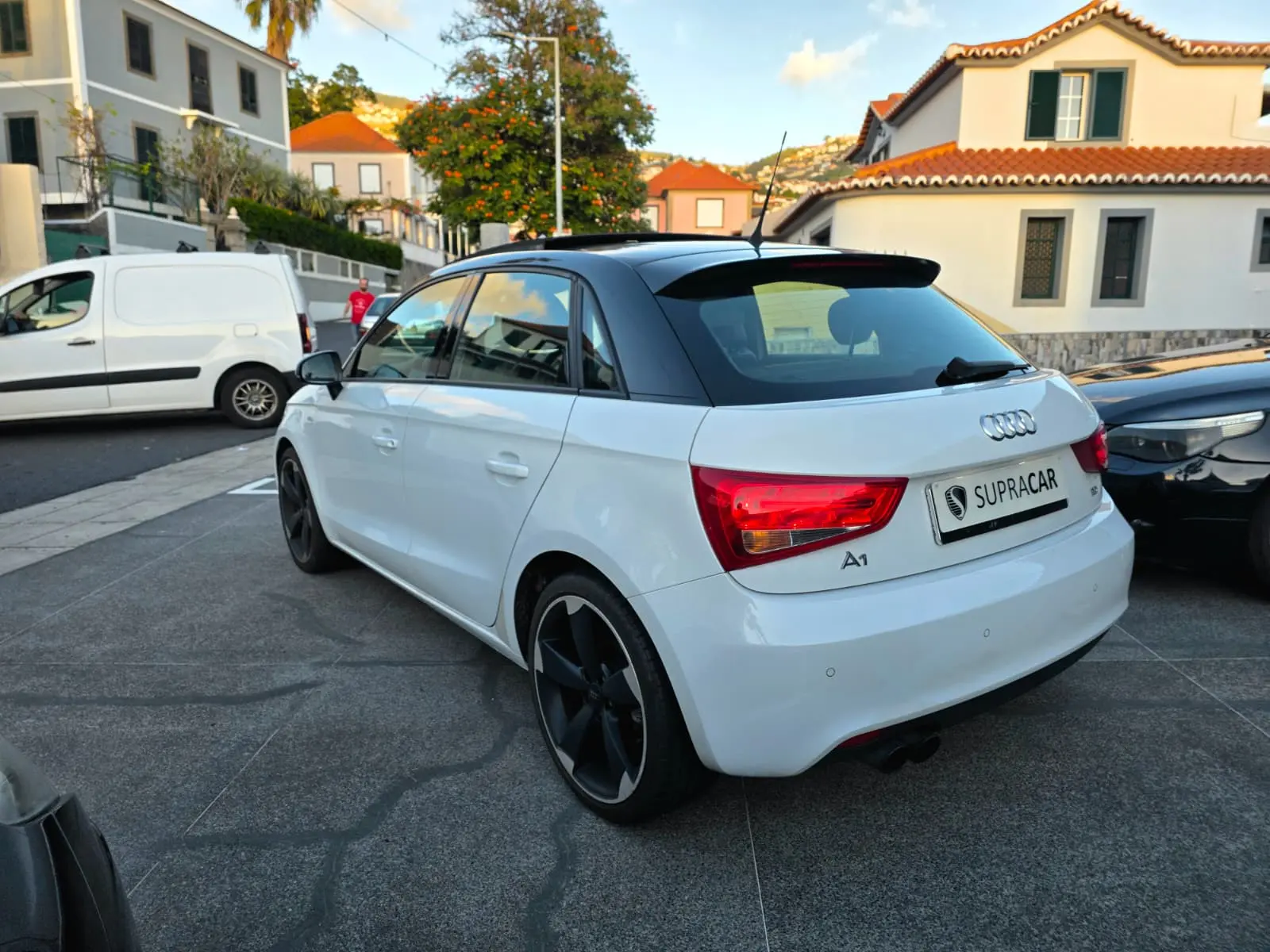 Audi A1 Sportback 2.0 TDi S-line 10