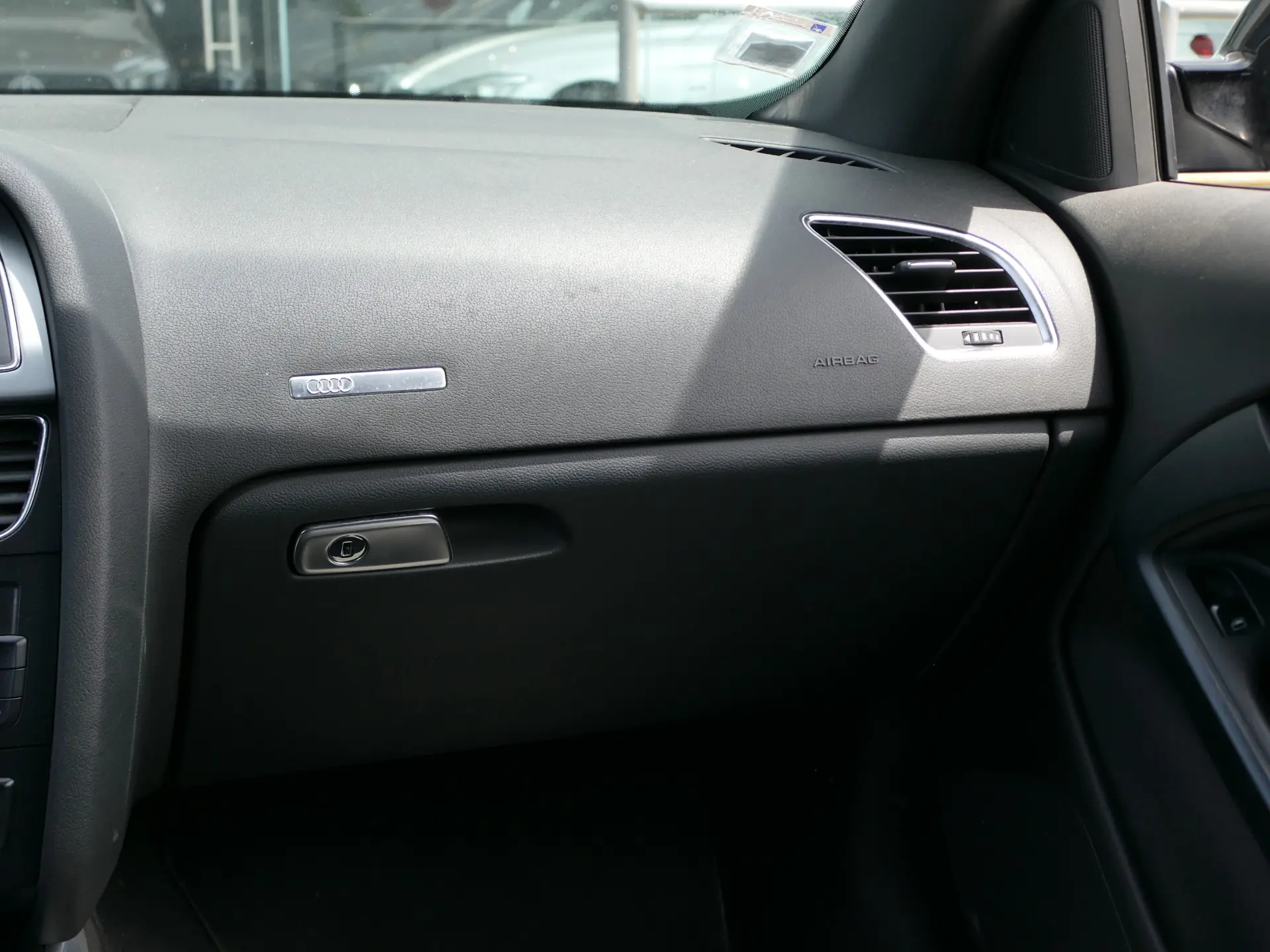 Audi A5 Cabrio 2.0 TDi S-line 33