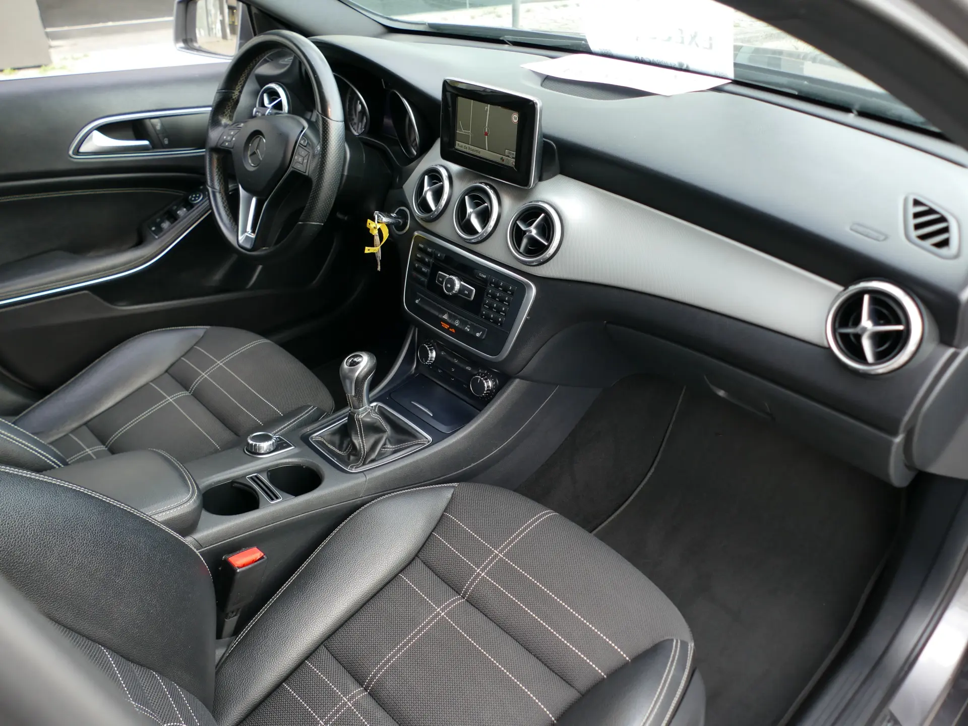 Mercedes-Benz GLA 180 CDi Urban 24
