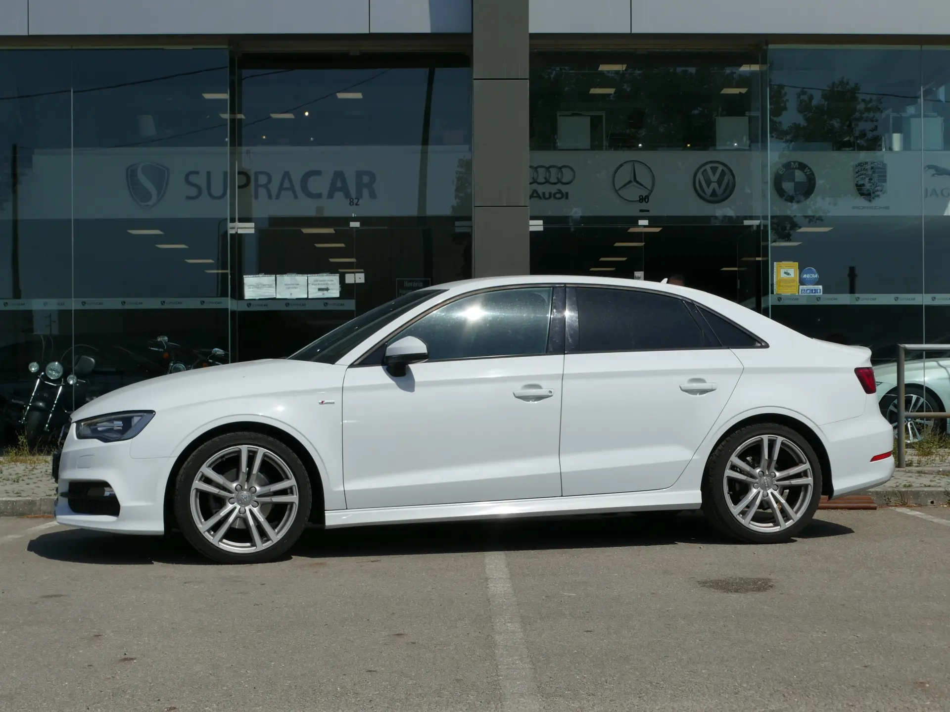 Audi A3 Limousine 1.6 TDI S-line S tronic 17