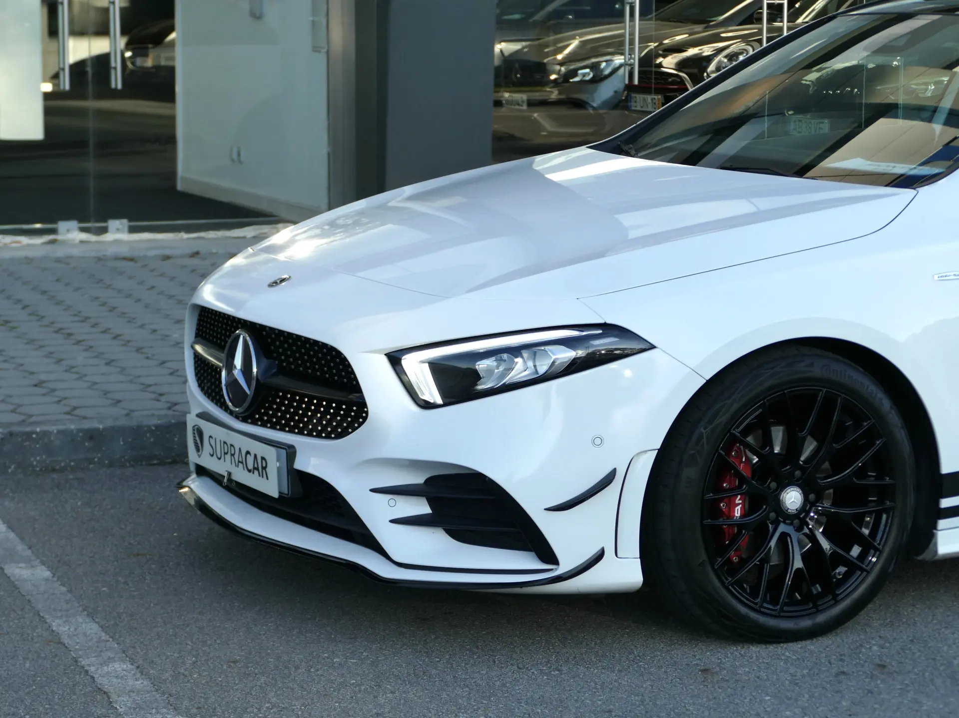 Mercedes-Benz A 180 d AMG Line Aut. 3