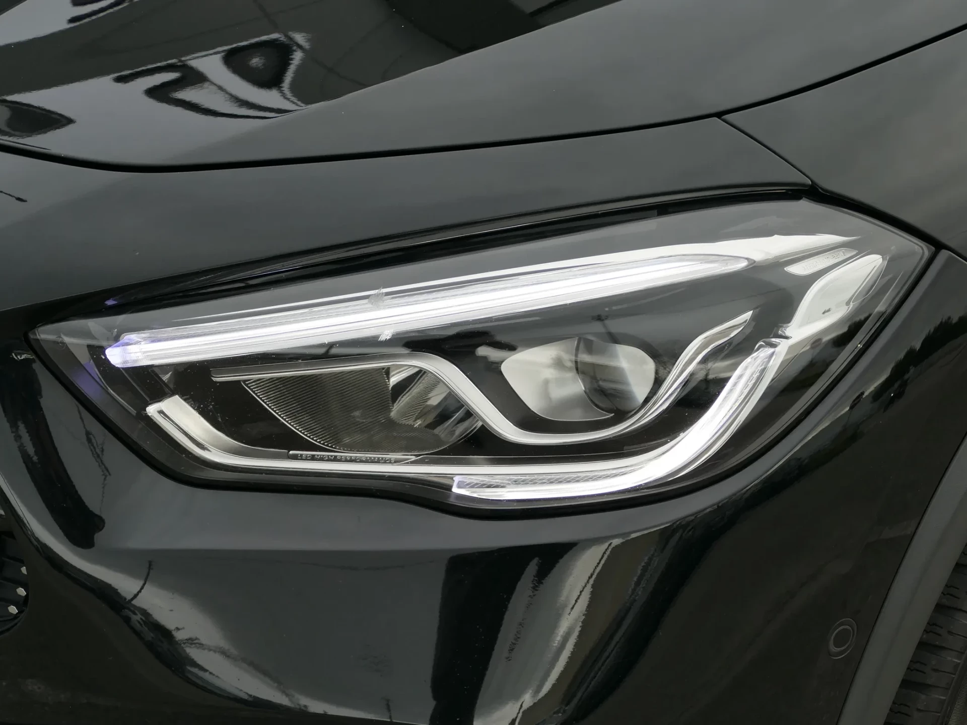 Mercedes-Benz GLA 250 e AMG Line 8
