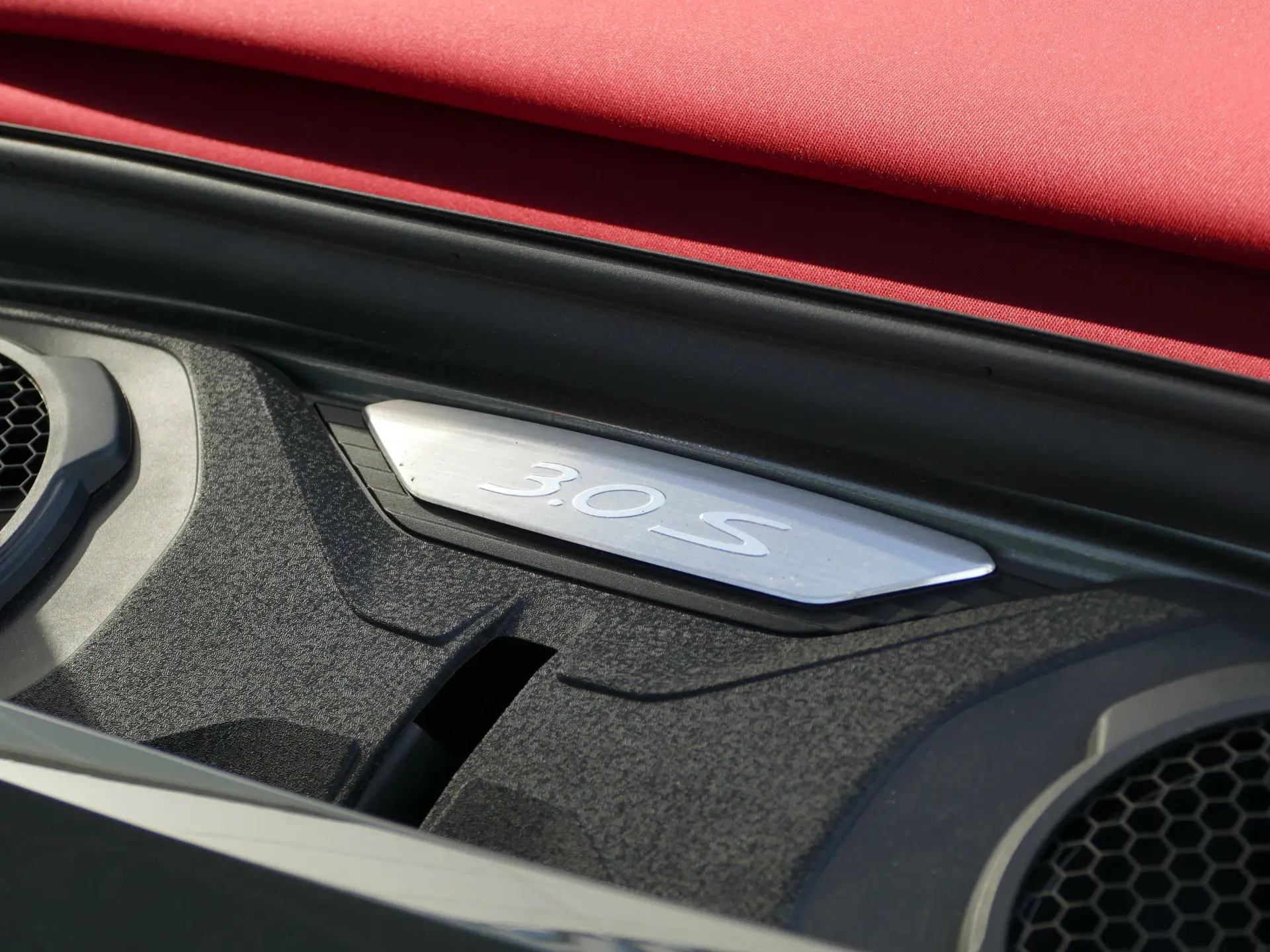 Porsche 911 (992) Carrera S PDK 18