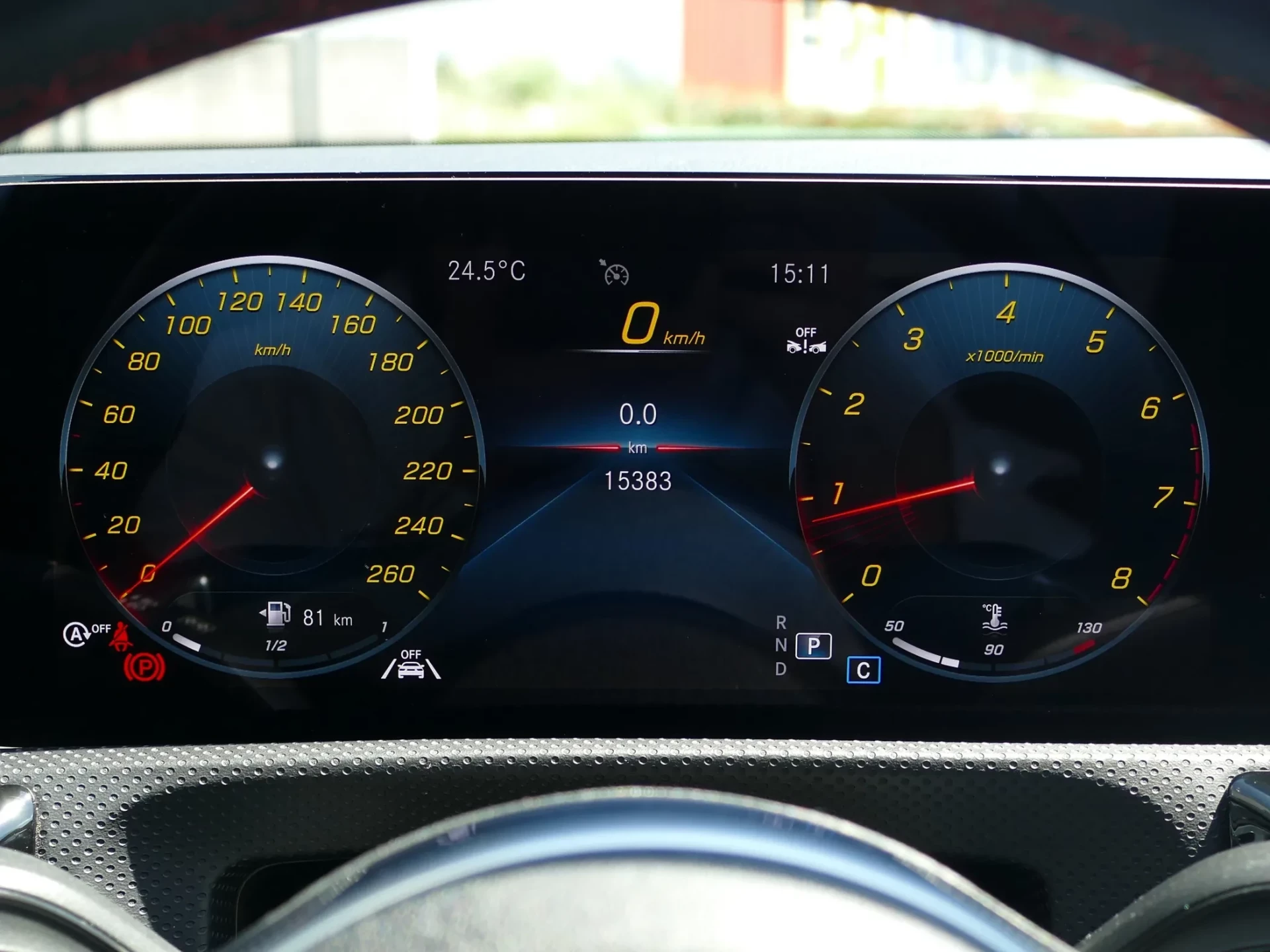 Mercedes-Benz CLA 200 Shooting Brake AMG Line Aut. 12