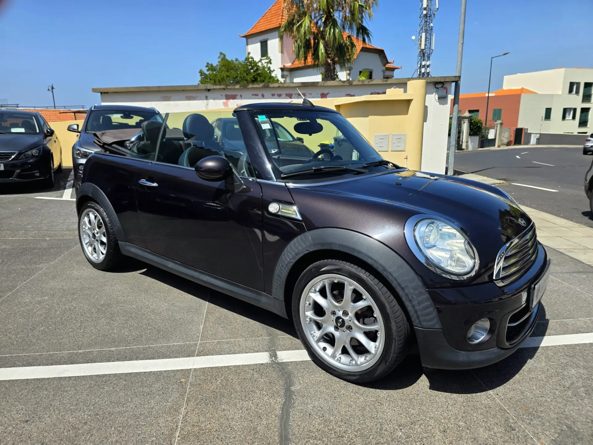 MINI Cabrio Cooper D 26