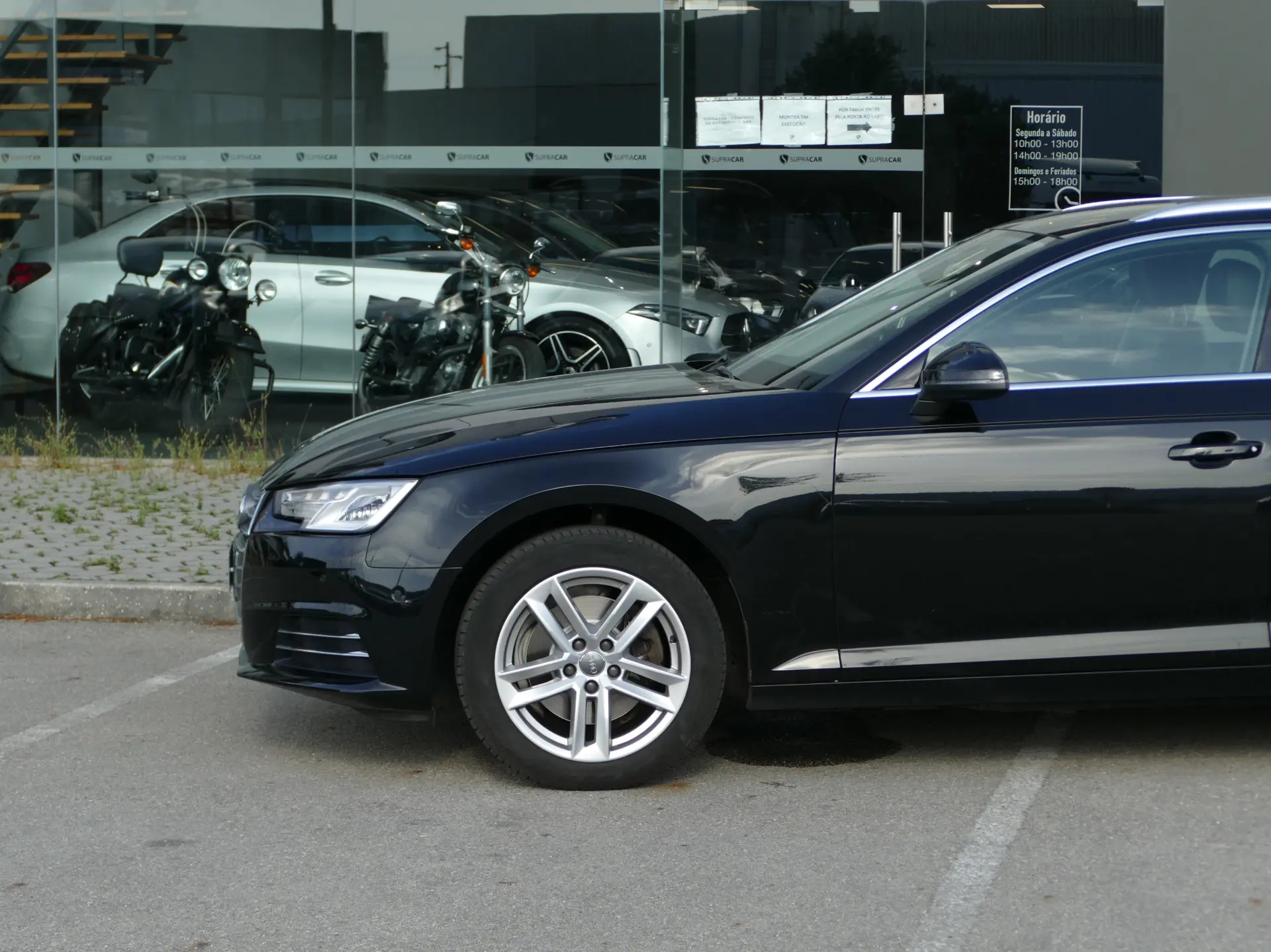 Audi A4 Avant 2.0 TDI Advance 14