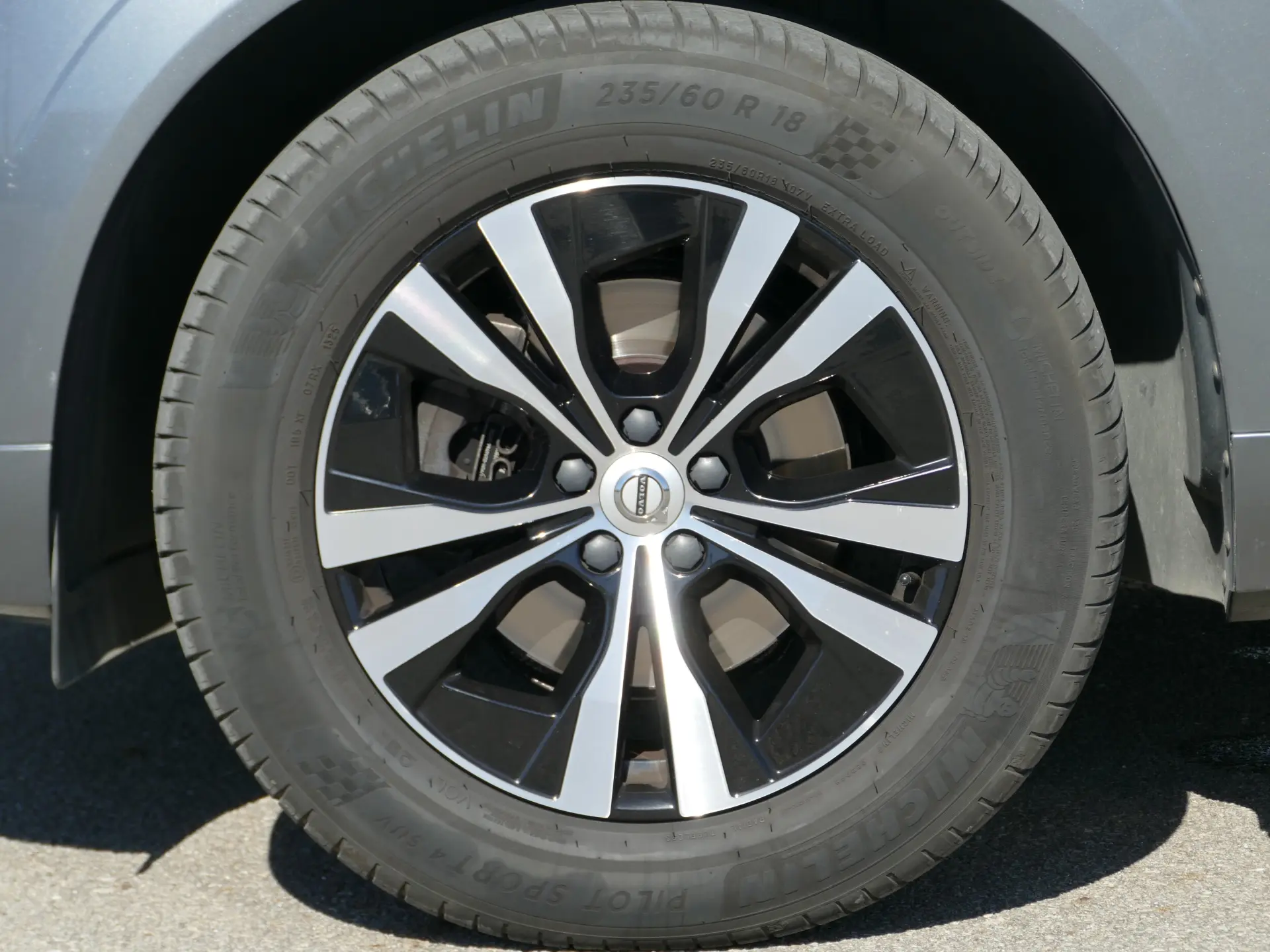 Volvo XC 60 2.0 D4 Momentum Geartronic 7