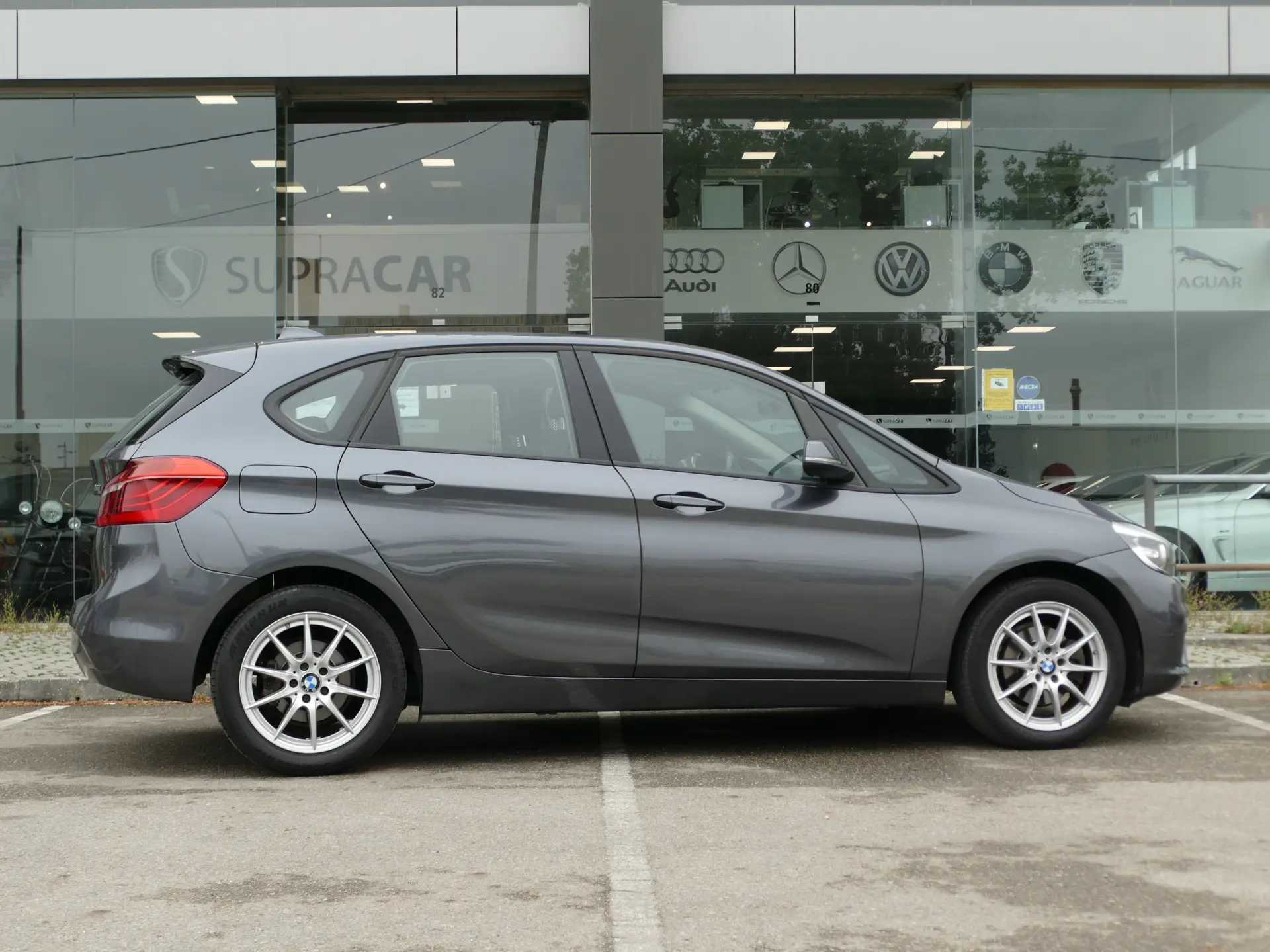 BMW 216 Active Tourer d Advantage Auto 16