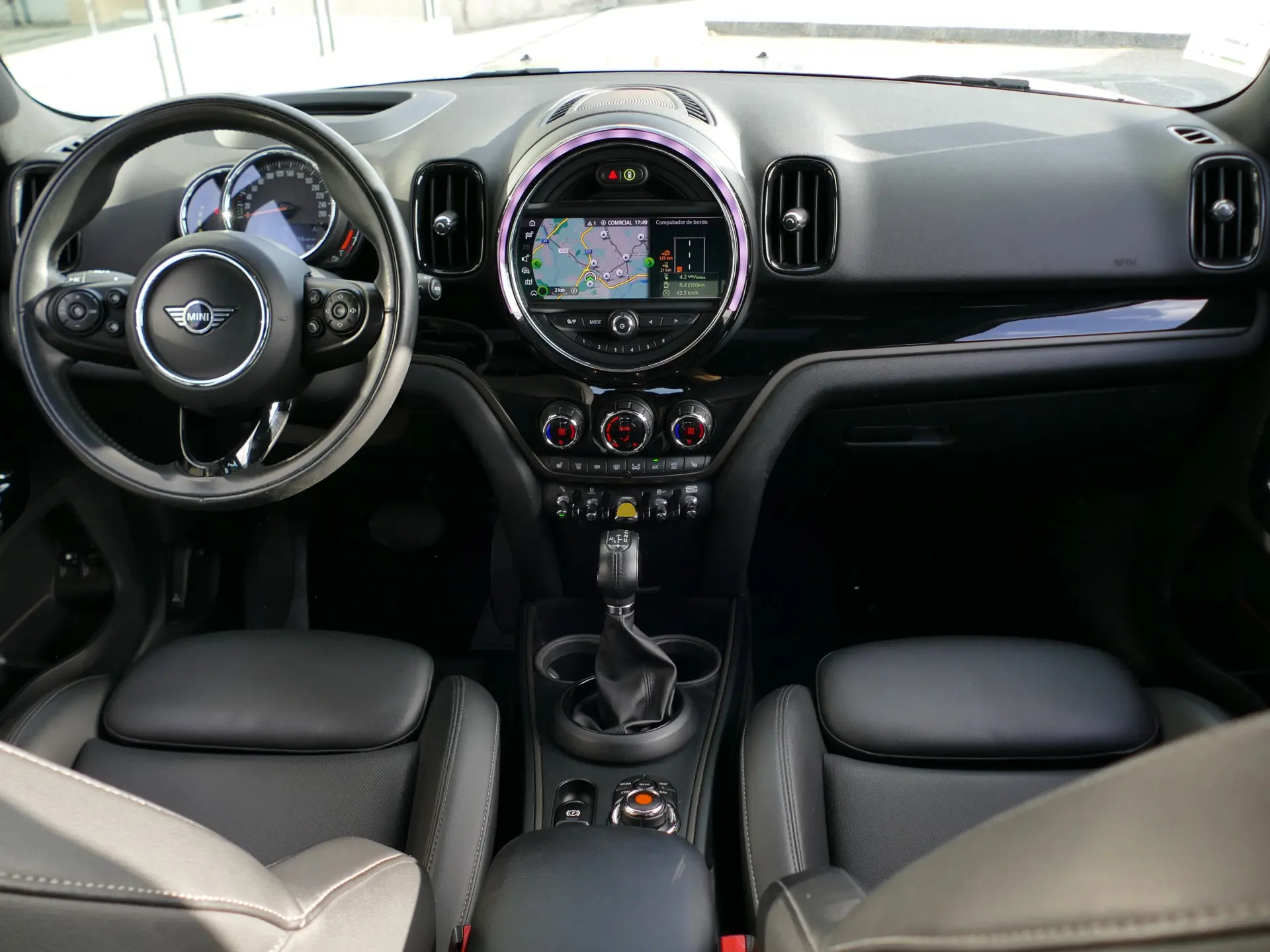 MINI Countryman Cooper SE ALL4 Auto 41
