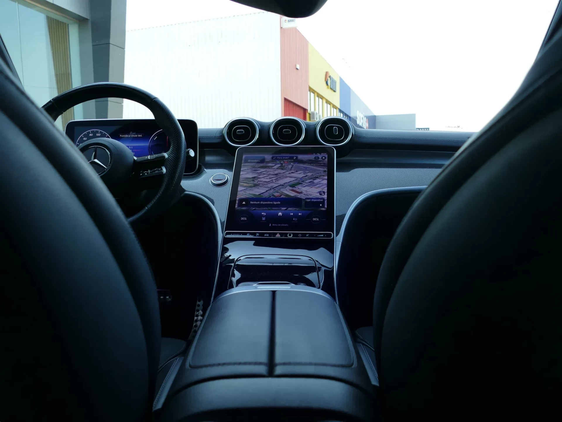 Mercedes-Benz C 300 e AMG Line 38
