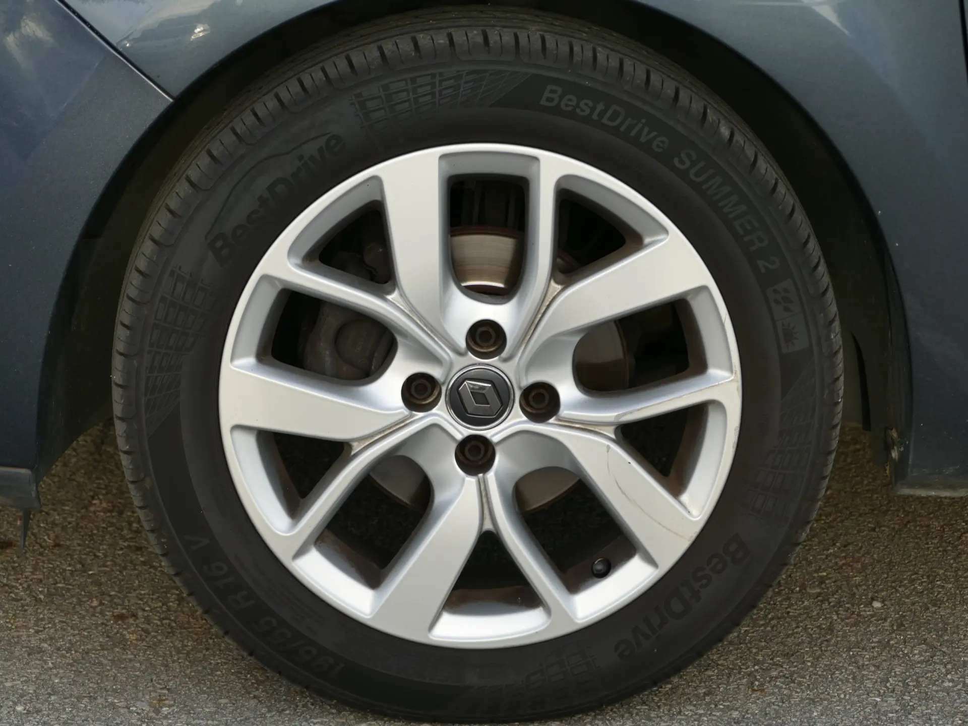 Renault Clio Sport Tourer 0.9 TCe Limited 7