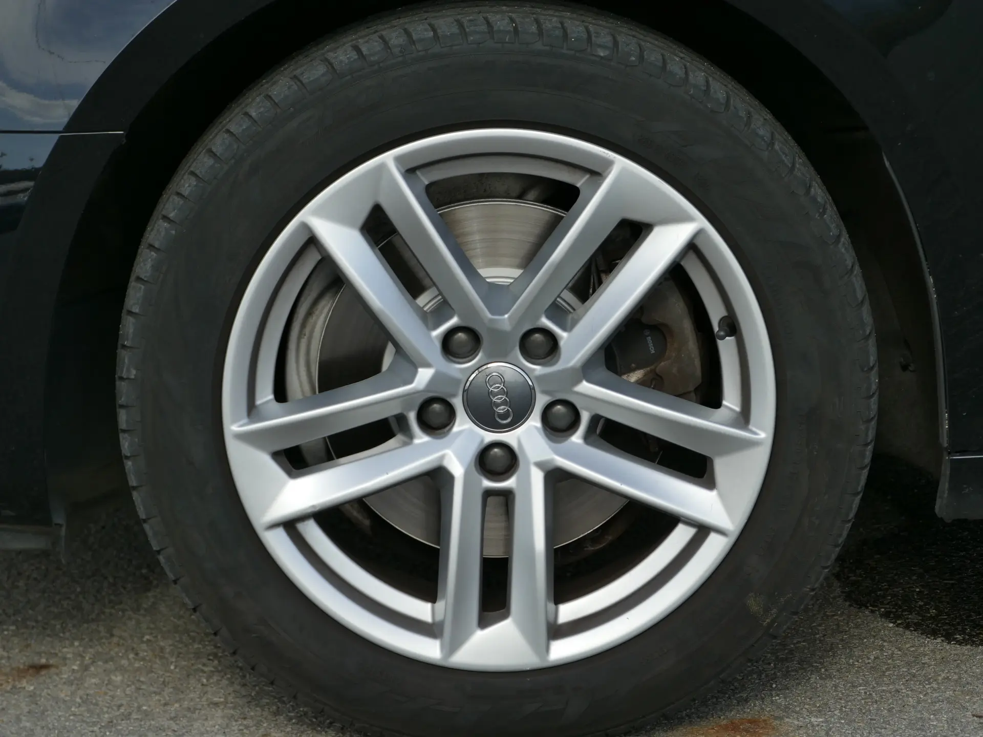 Audi A4 Avant 2.0 TDI Advance 7