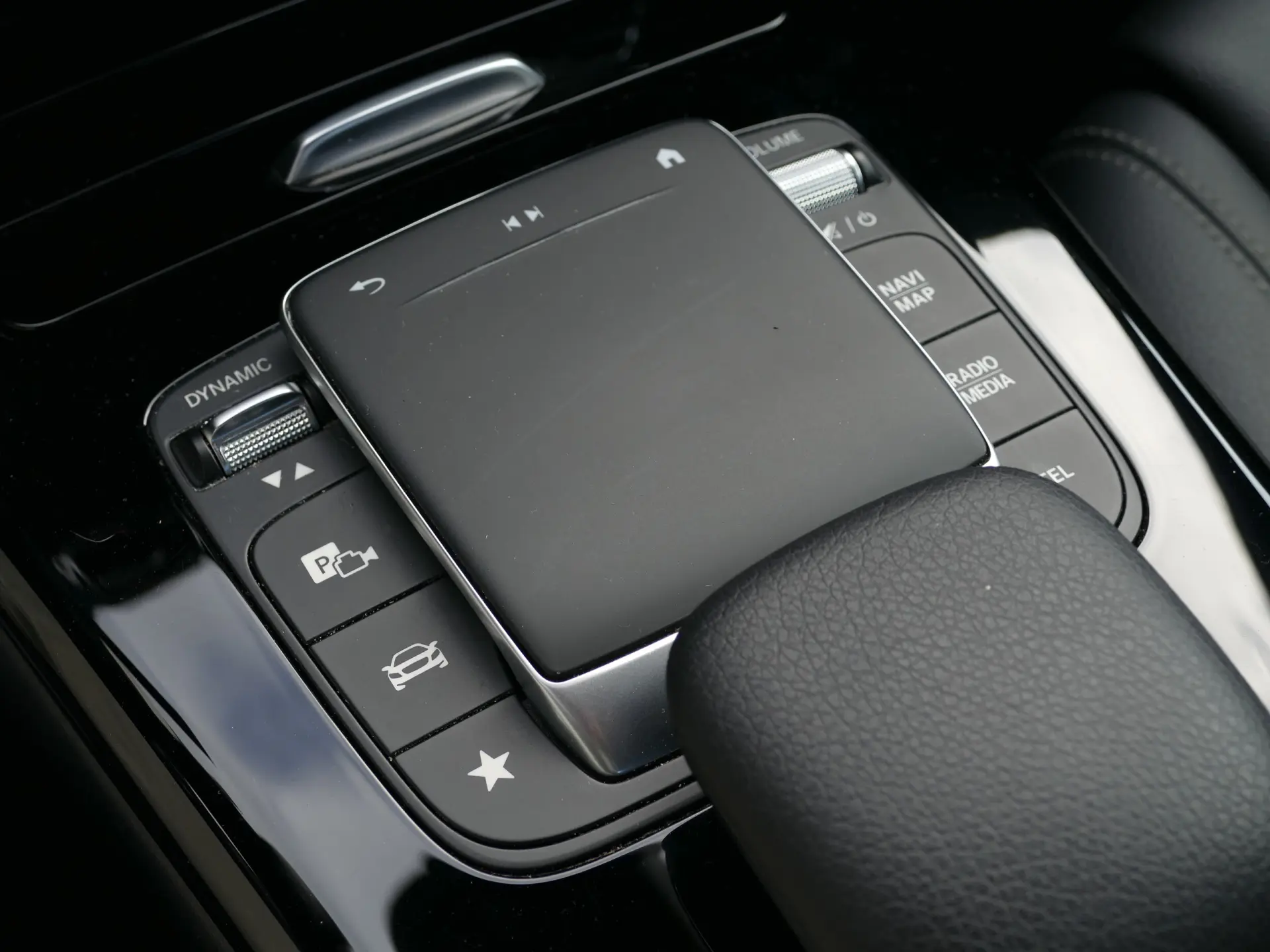 Mercedes-Benz A 250 e Style Plus 23