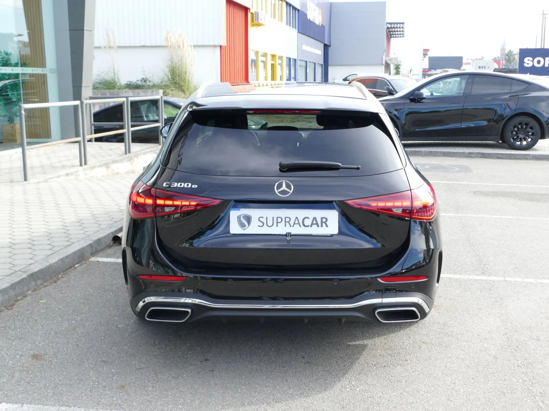 Mercedes-Benz C 300 e AMG Line 5