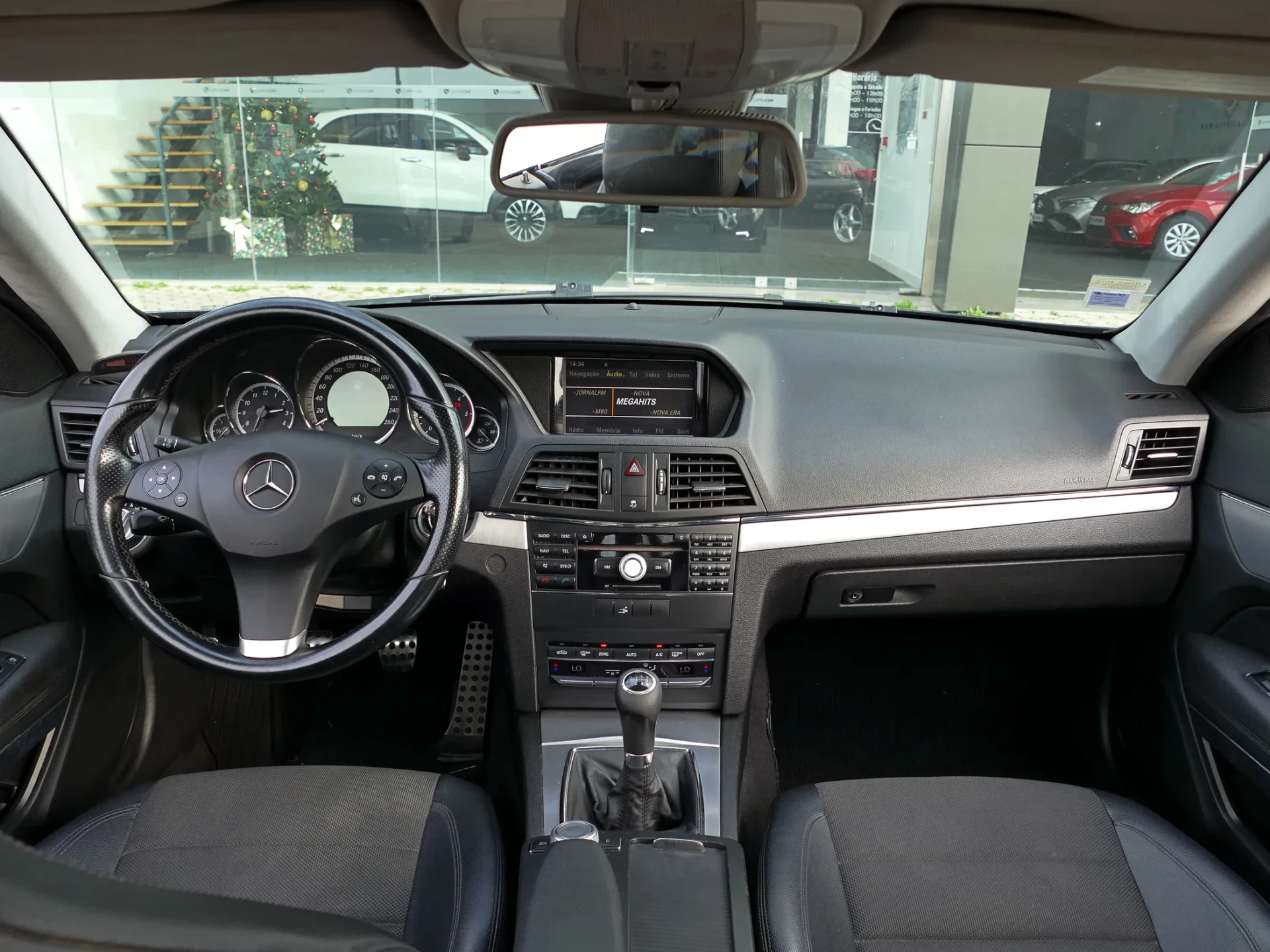 Mercedes-Benz E 250 CDi Avantgarde BlueEfficiency 13