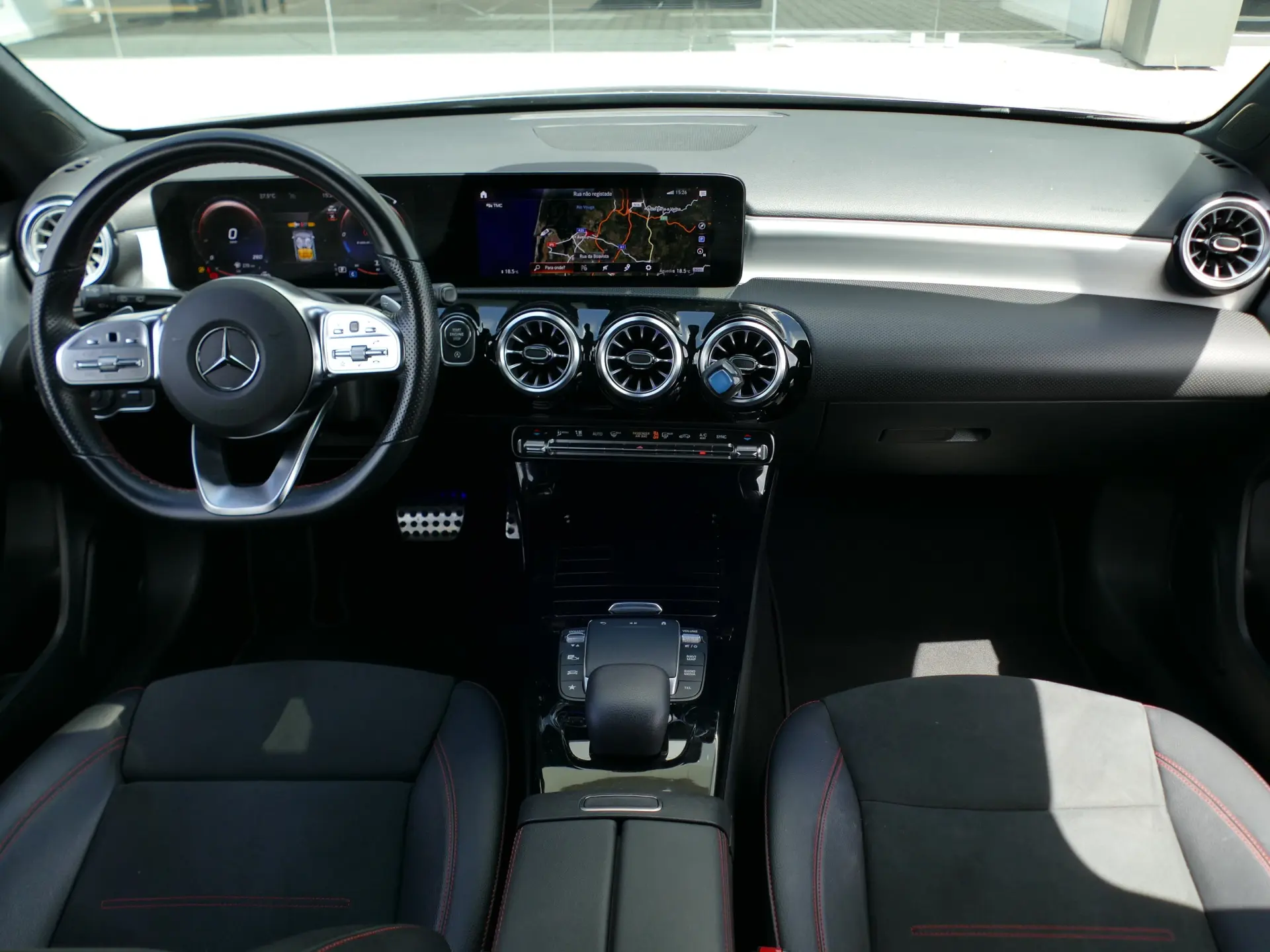 Mercedes-Benz A 180 d AMG Line Aut. 39