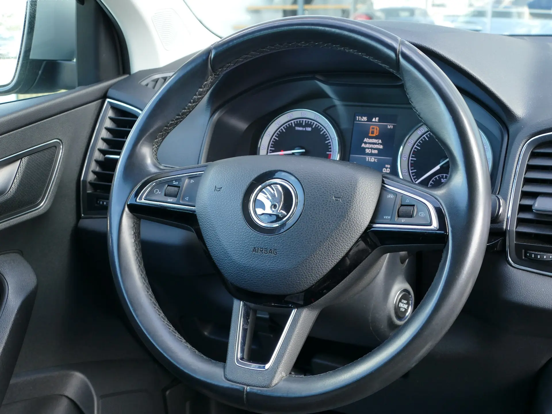 Skoda Karoq 2.0 TDI Ambition 31