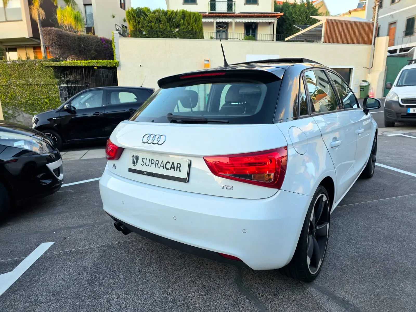 Audi A1 Sportback 2.0 TDi S-line 8