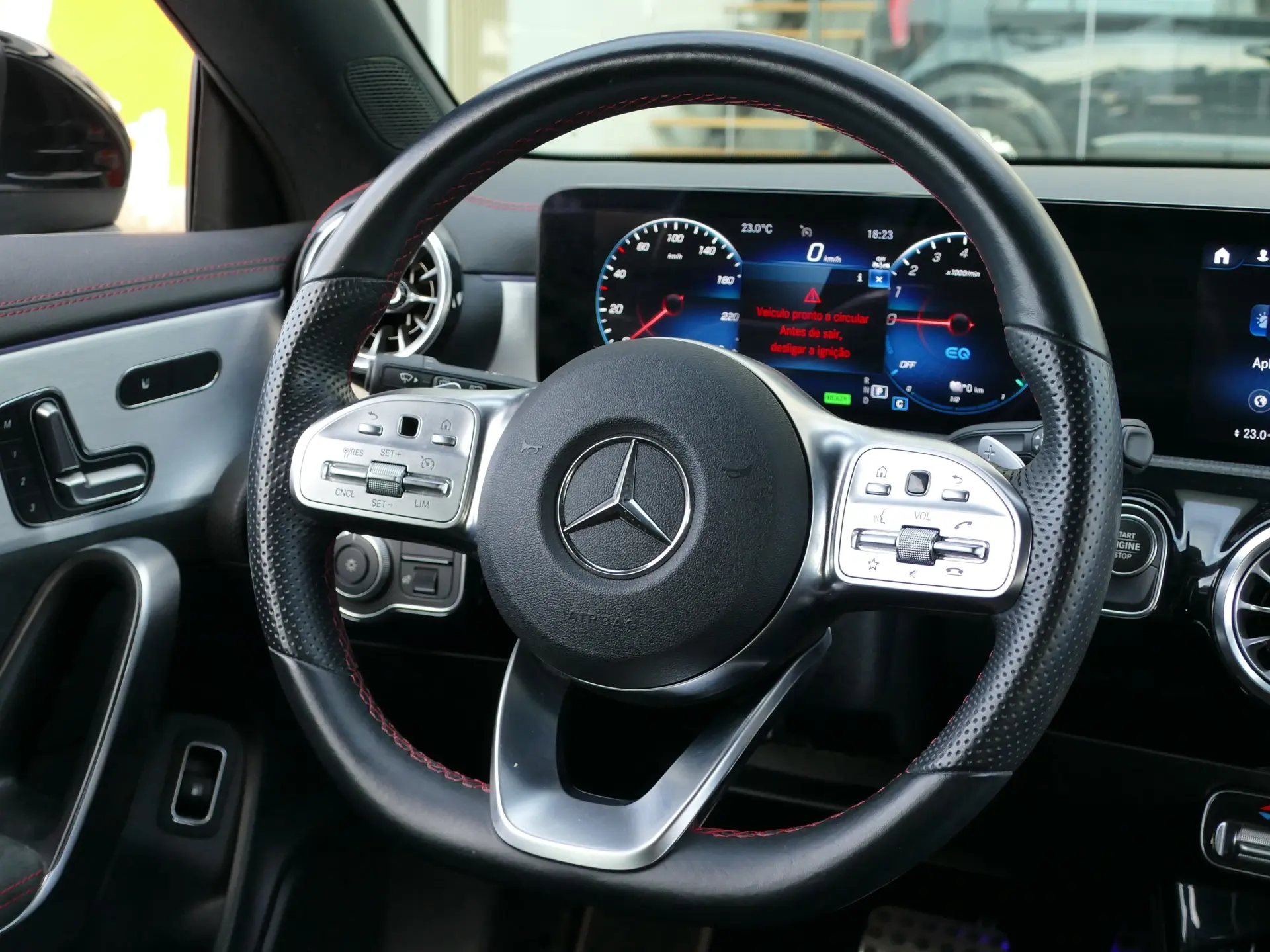 Mercedes-Benz CLA 250 e Shooting Brake AMG Line 29