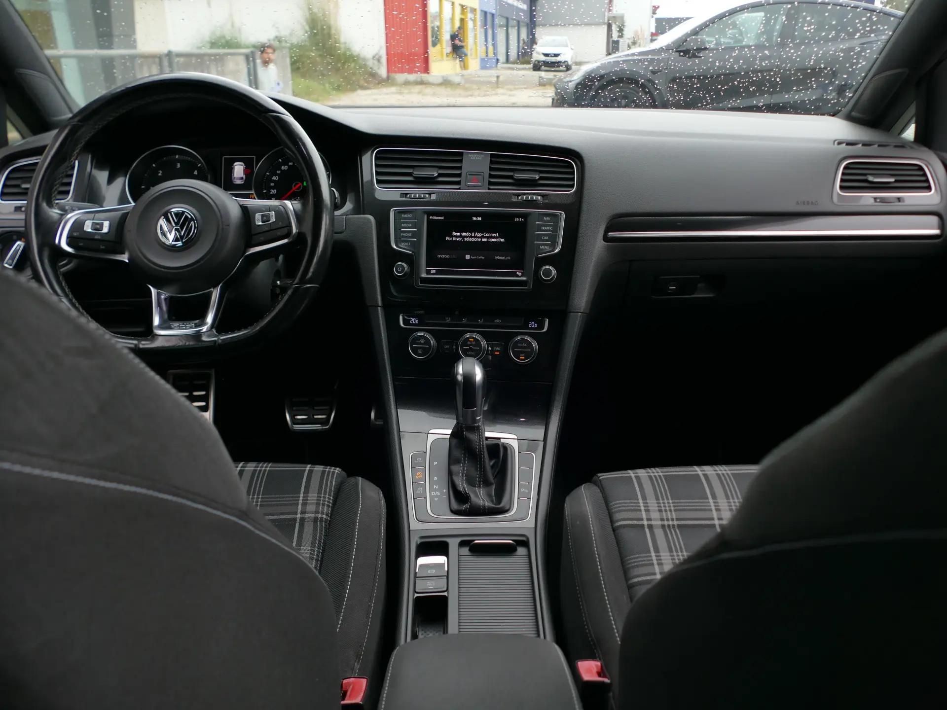 Volkswagen Golf Variant 2.0 TDI GTD DSG 38