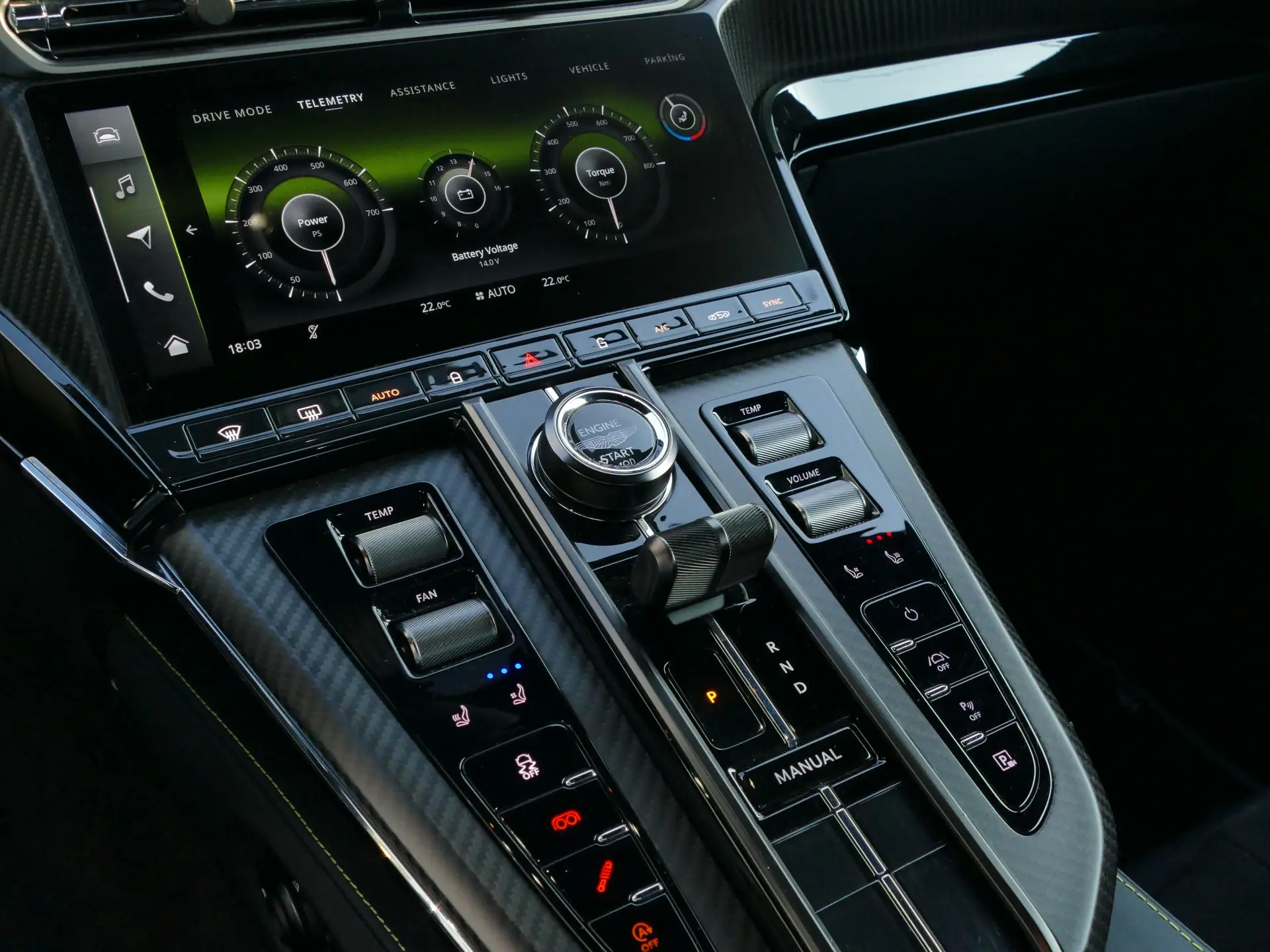 Aston Martin Vantage Coupe V8 28