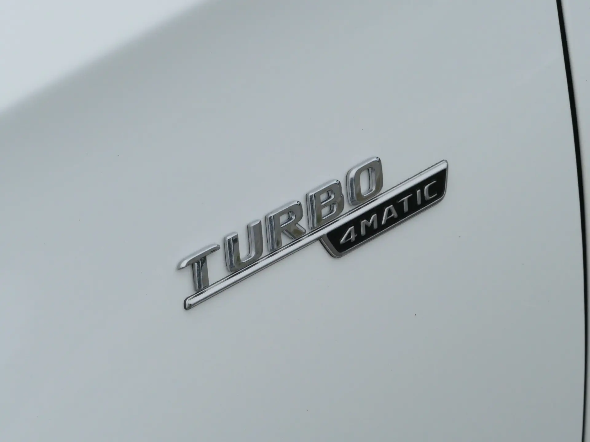 Mercedes-Benz A 35 AMG 4Matic 9