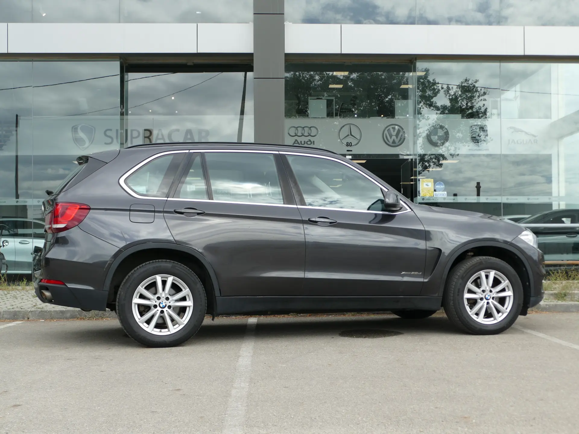 BMW X5 25 d xDrive 16