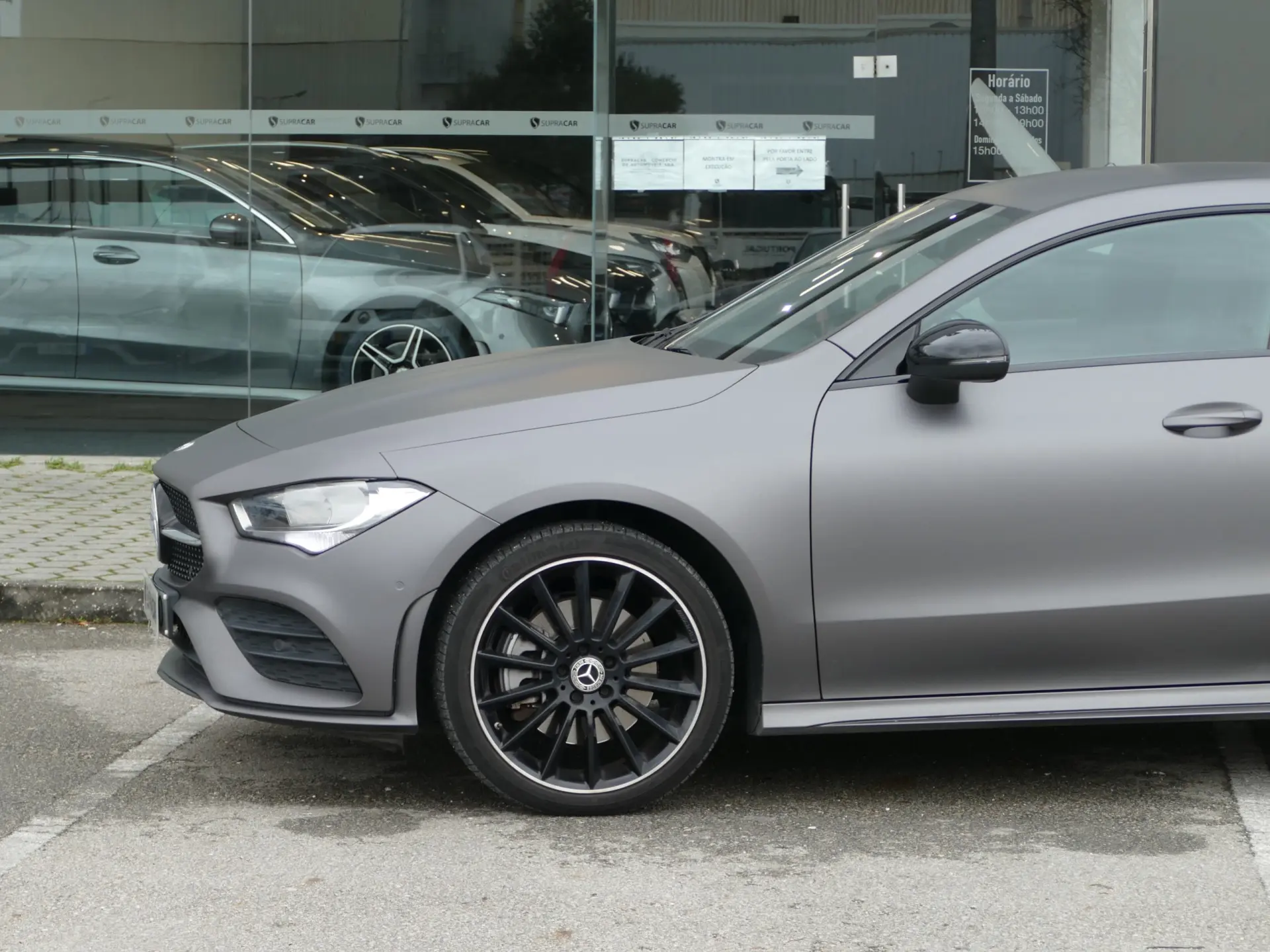 Mercedes-Benz CLA 250 e AMG Line 12