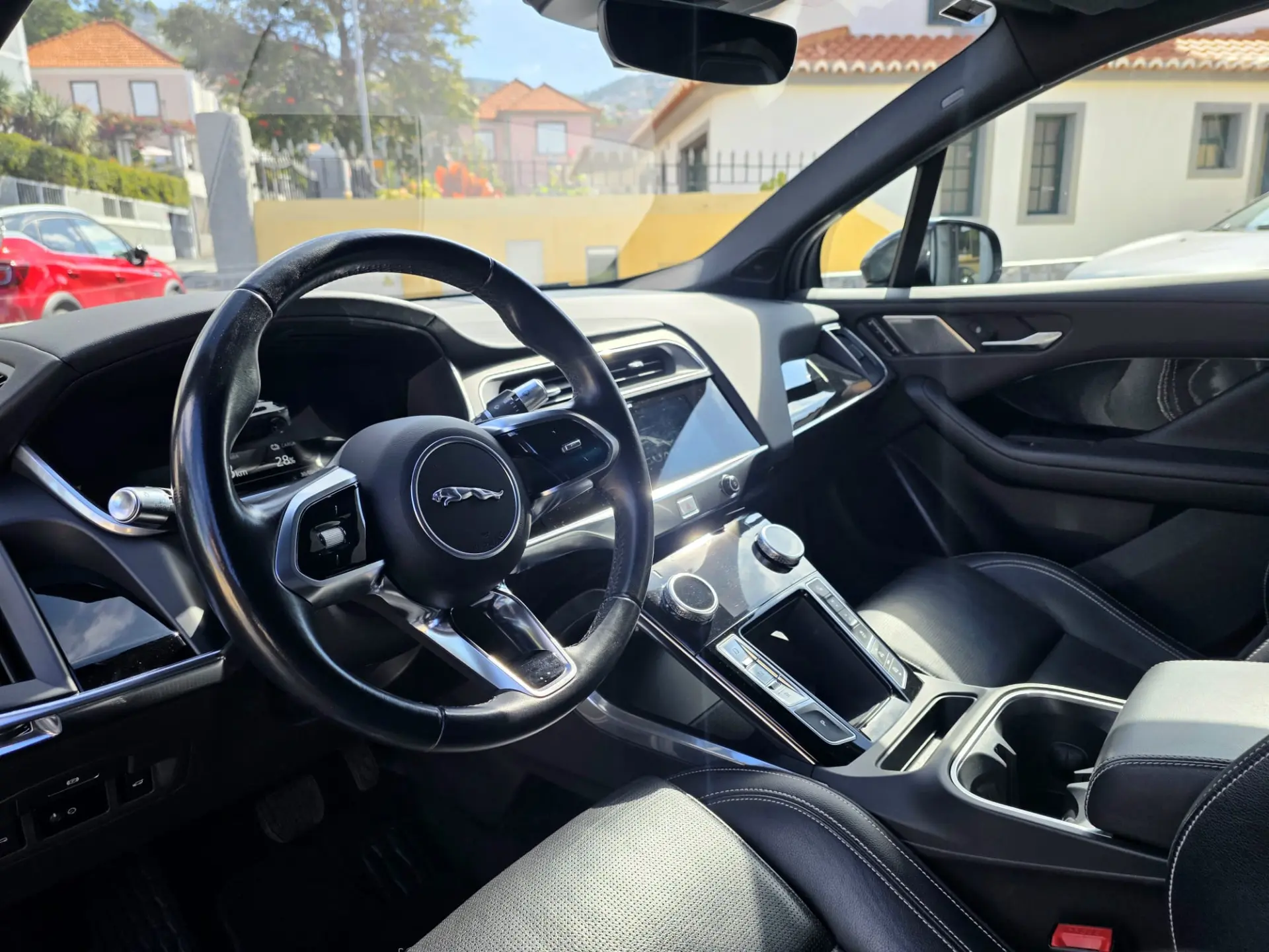 Jaguar I-Pace EV400 R-Dynamic SE AWD 24