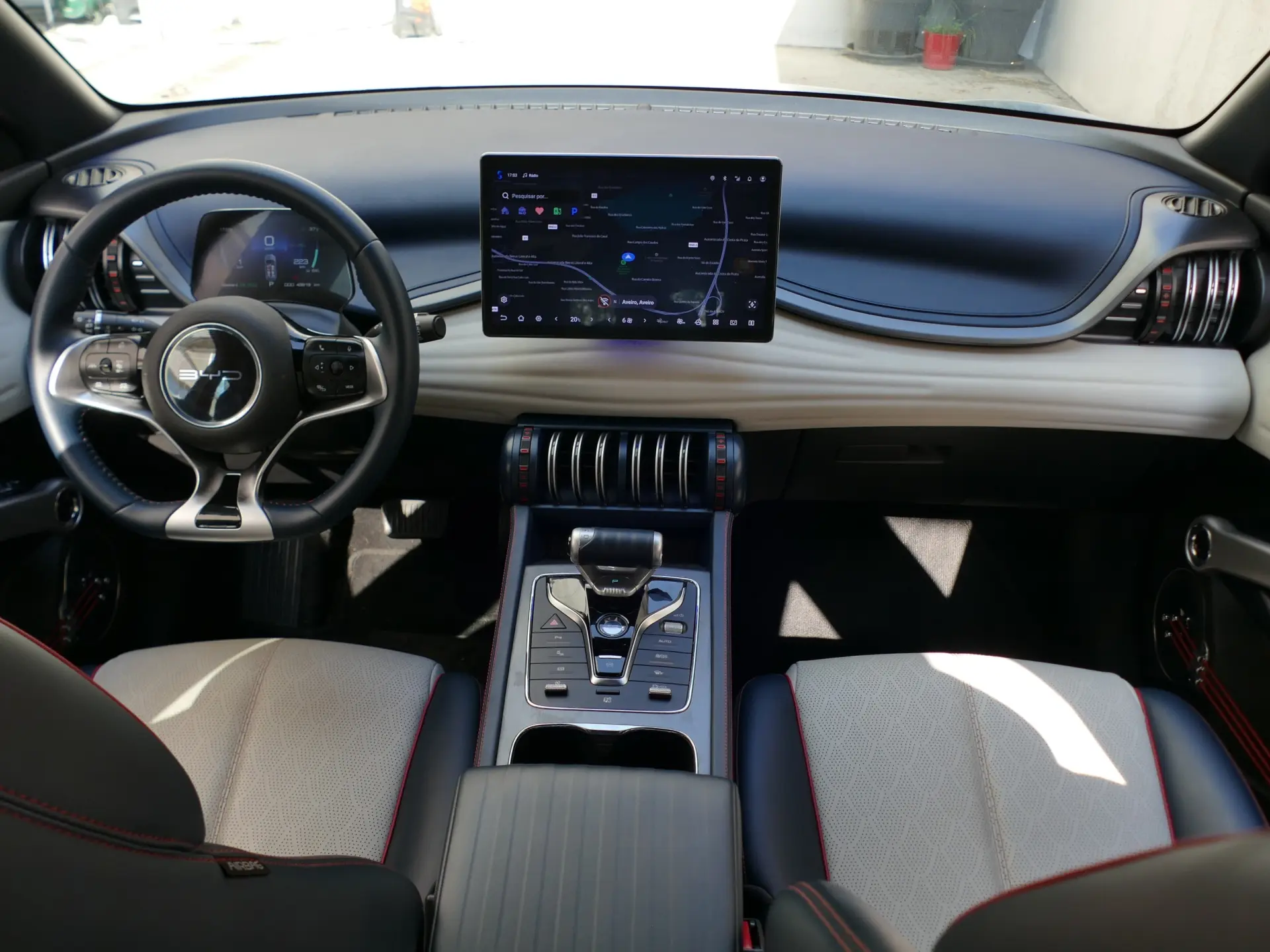 BYD Atto 3 60.48 kWh Design 42