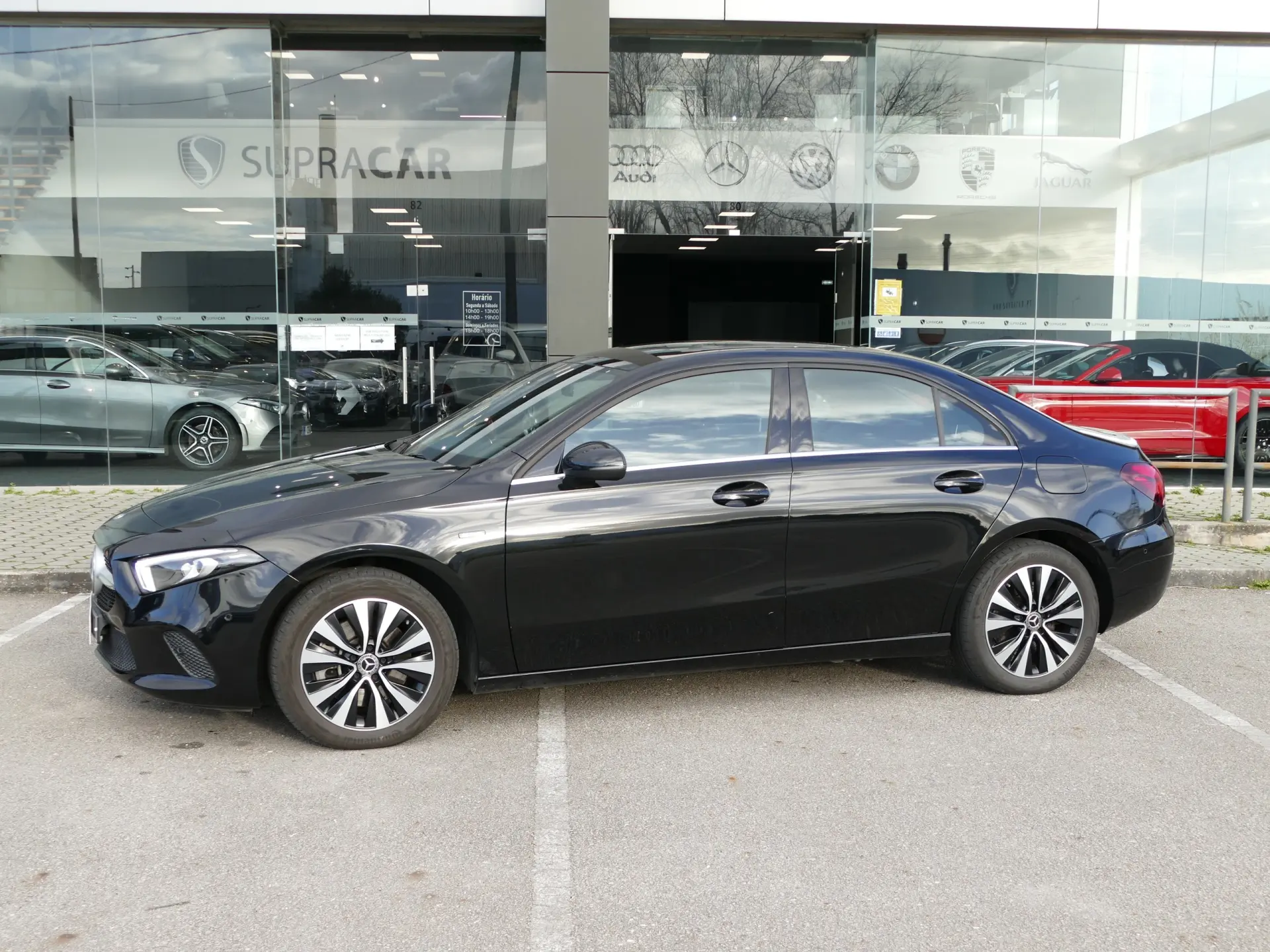 Mercedes-Benz A 250 e Style Plus 16